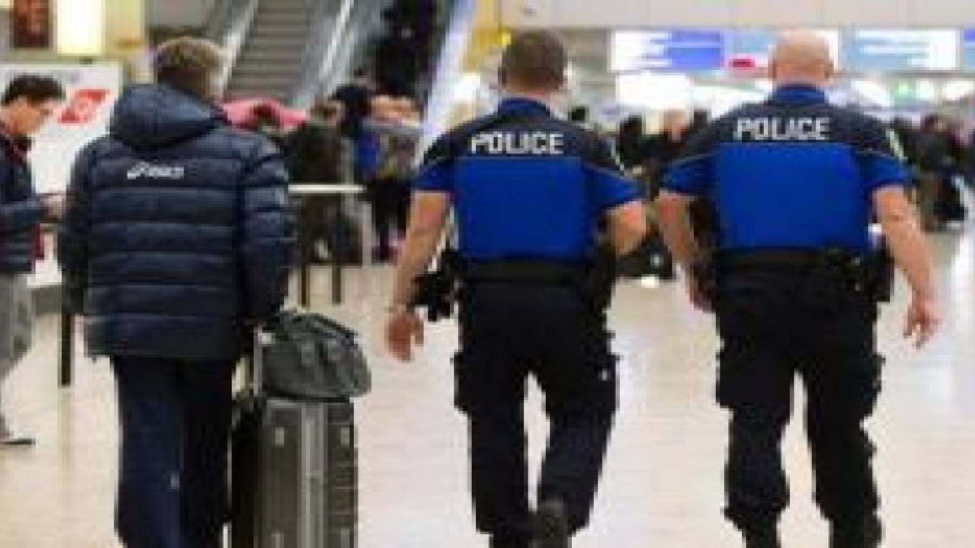 إخلاء 3 مراكز تجارية أميركية بسبب تهديدات