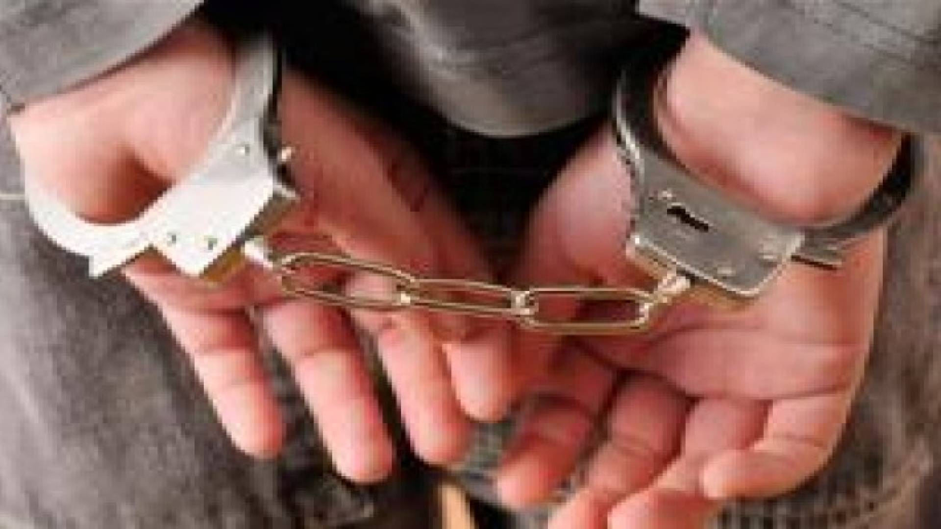 عمان : حارق ابنته بقبضة الأمن وينكر جريمته