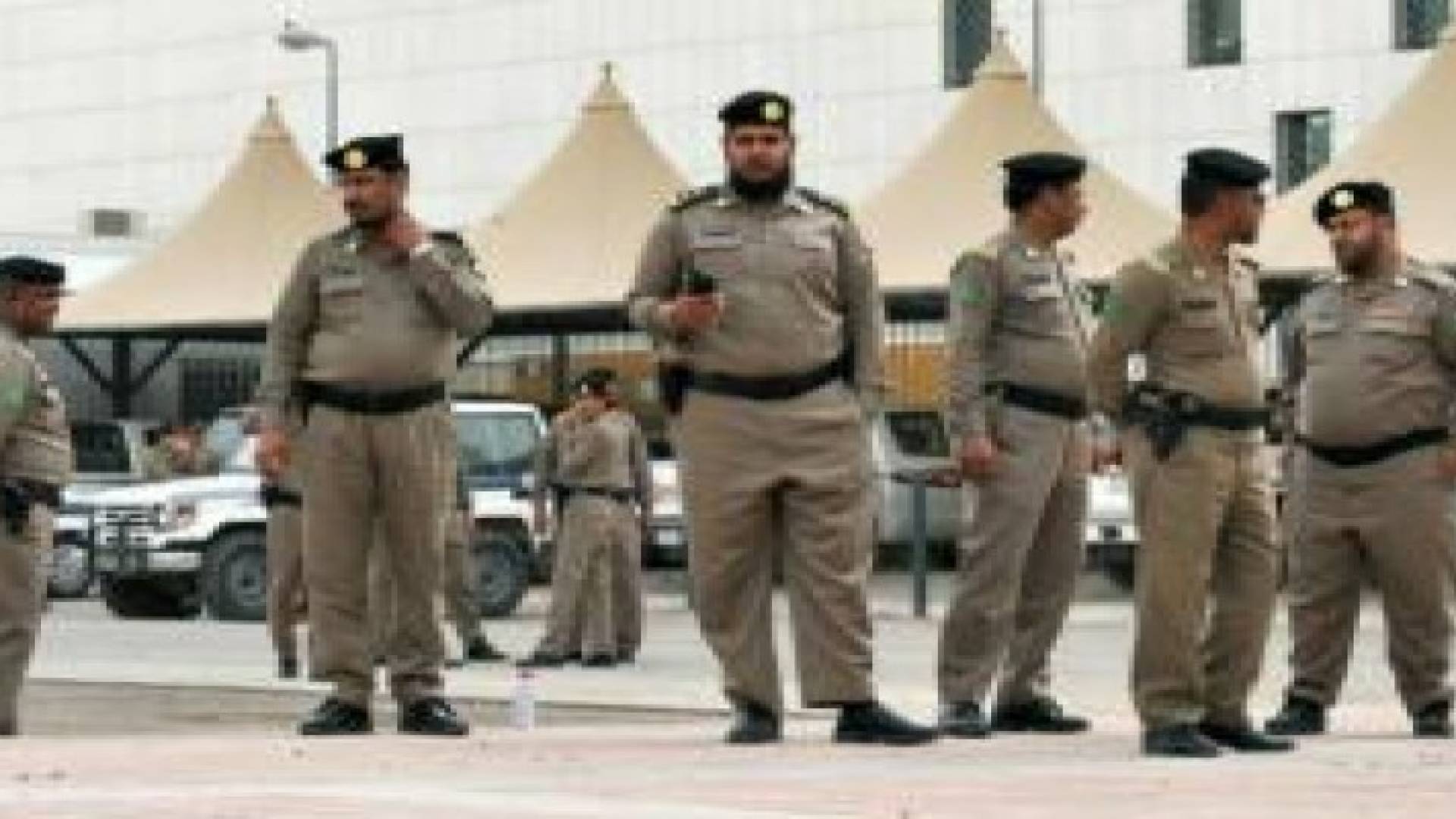 السعودية تعتقل 377 متهما بالانضمام الى داعش