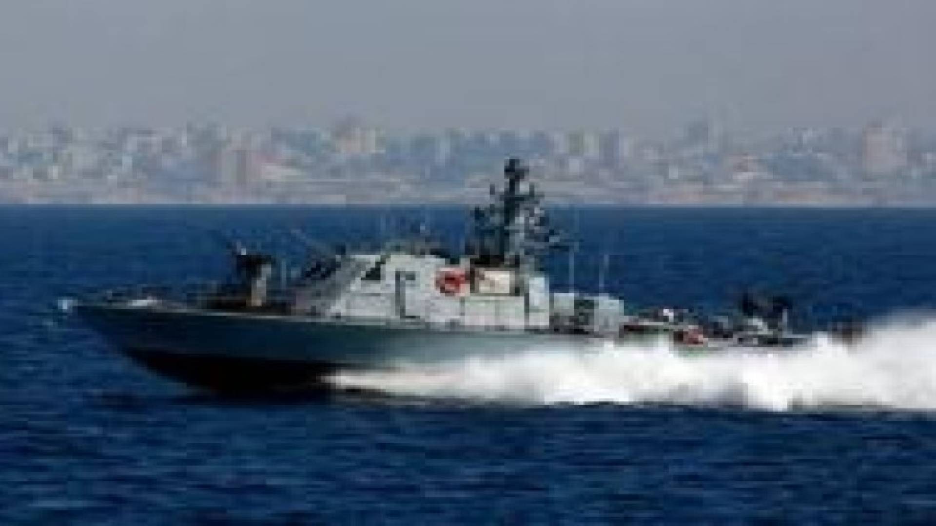 زورق اسرائيلي يخرق الحدود البحرية اللبنانية