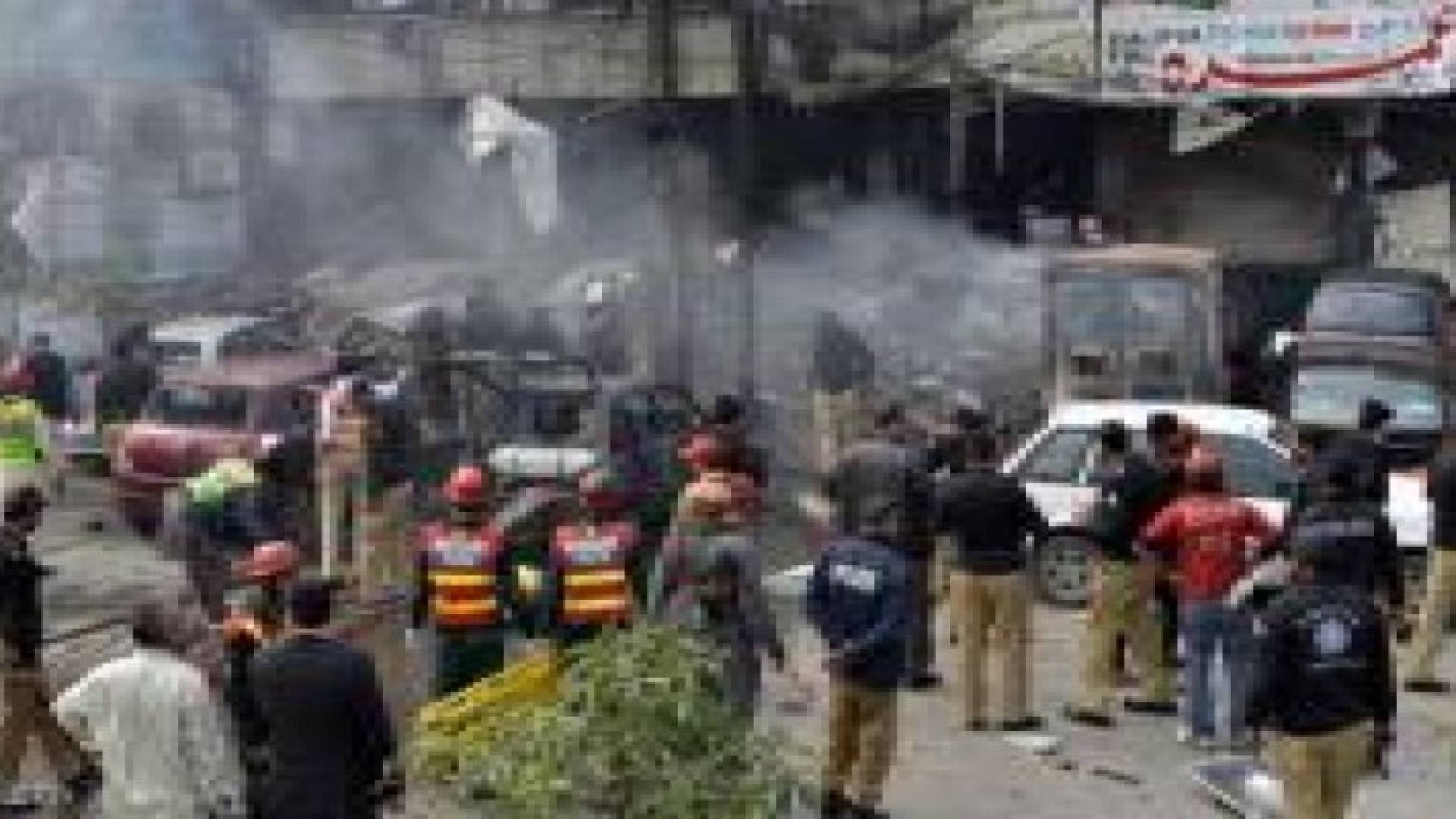 باكستان.. تفجير يوقع عشرات القتلى والجرحى