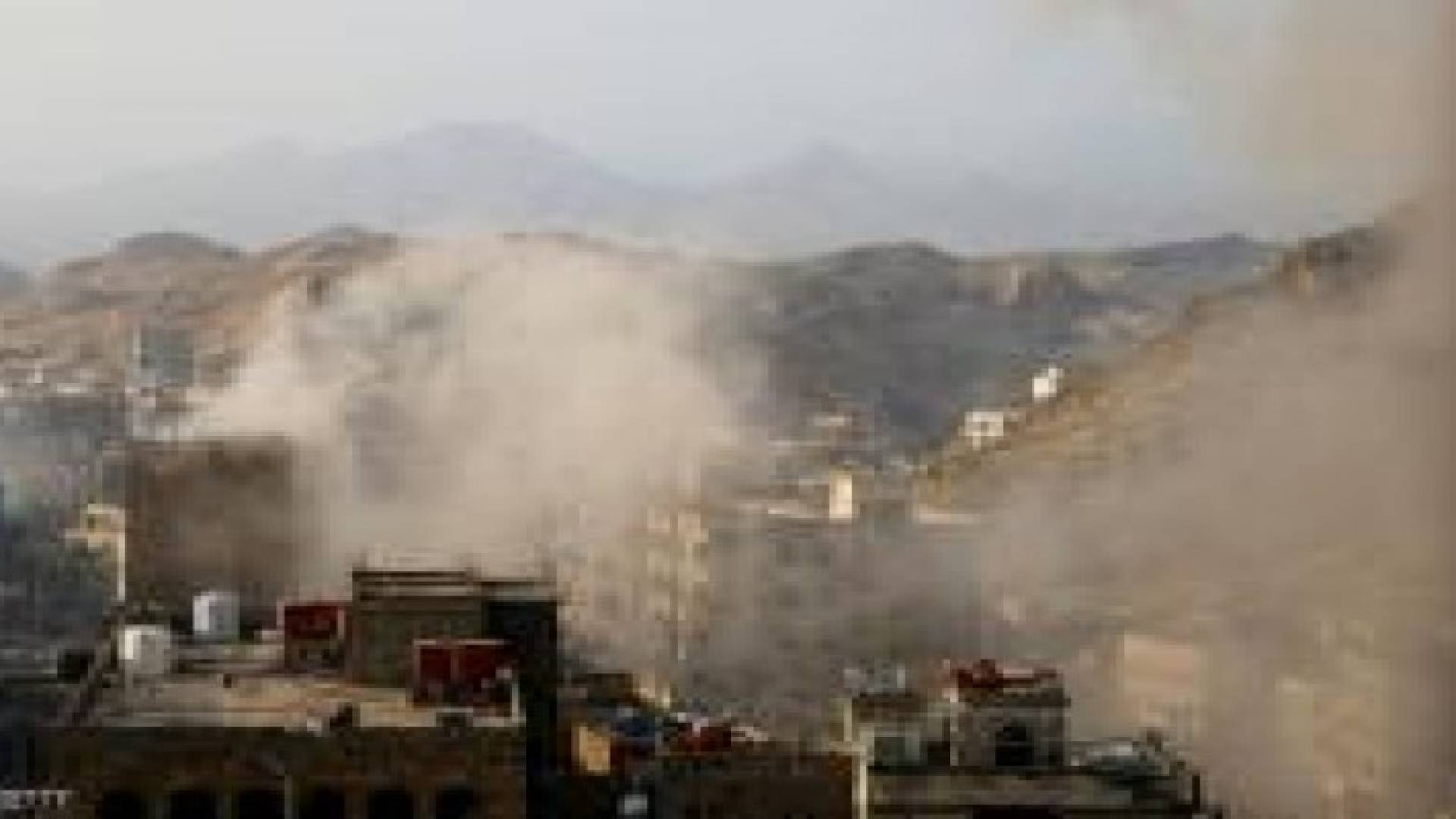 ميليشيات الحوثي وصالح تنتهك الهدنة