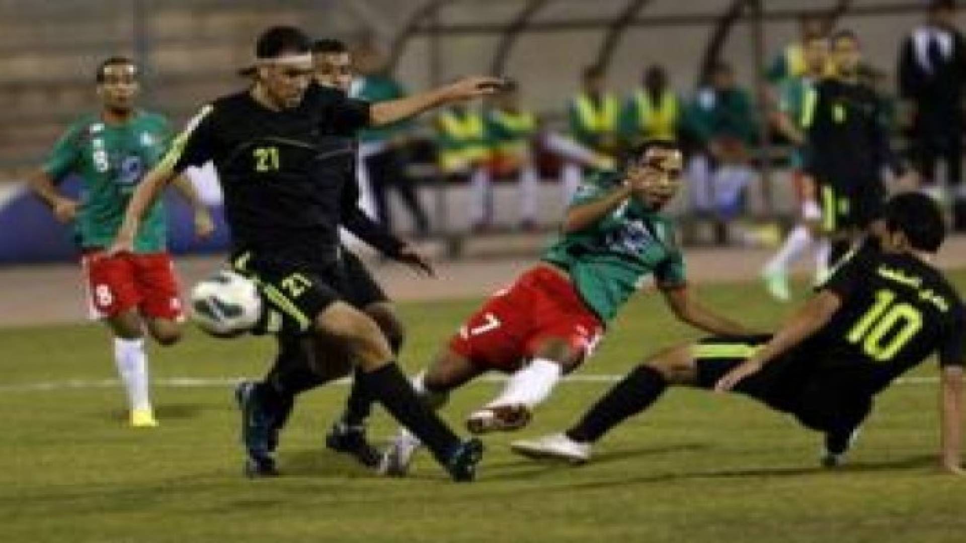 البقعة يفوزعلى الوحدات بثلاثية نظيفة