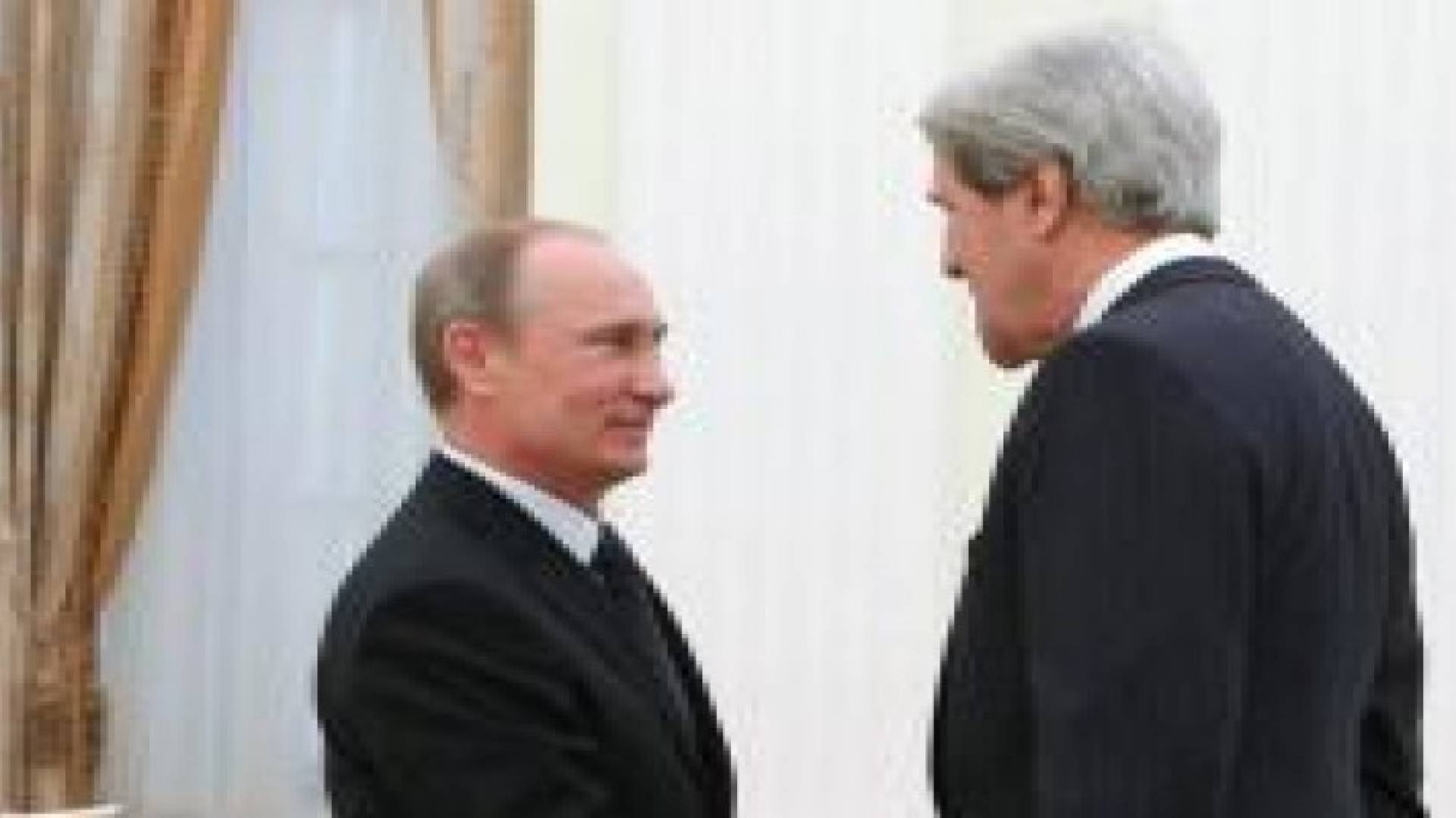 كيري يلتقي بوتين في موسكو لايجاد "توافق" حول سورية