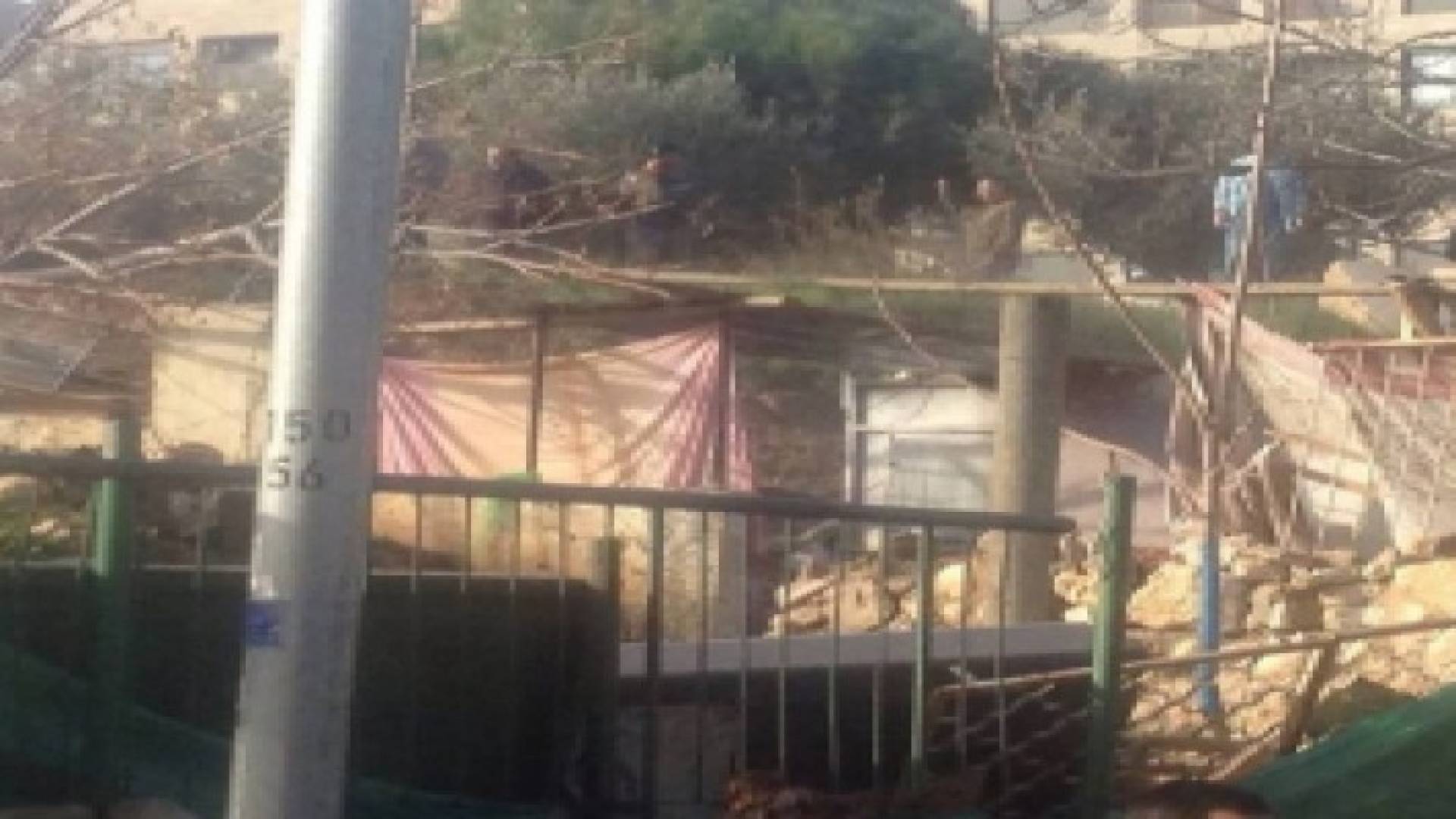 الاحتلال يستهدف مراكب صيادي بيت لاهيا ورعاة بجباليا