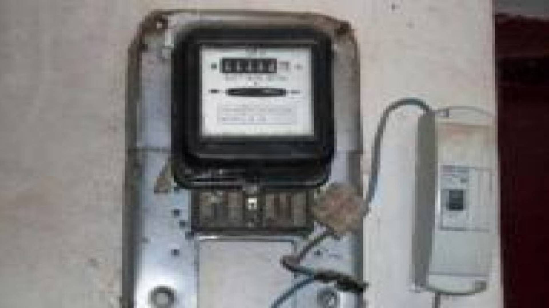 ضبط 4 ألاف حالة سرقة للكهرباء في المملكة