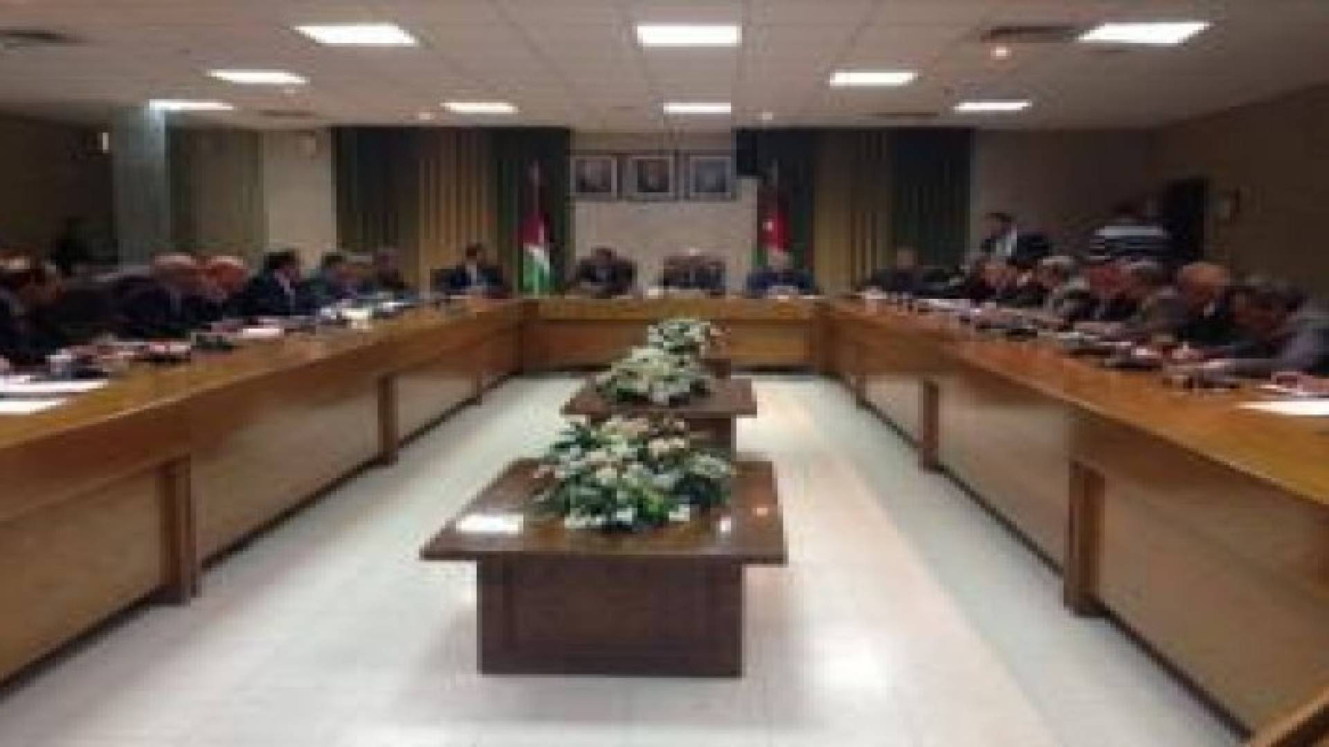 الذنيبات يعقد الاجتماع الاخير قبل بدء امتحانات الثانوية العامة مع مدراء المديريات