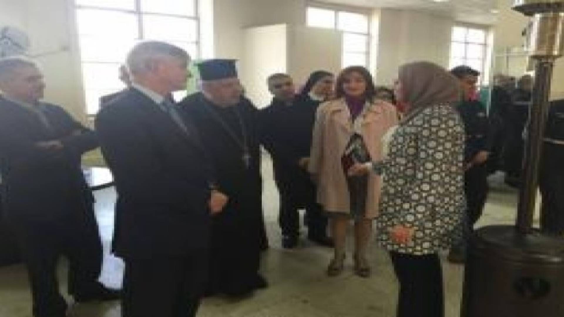 بنك الملابس الخيري يوزع كسوة للأسر العفيفة