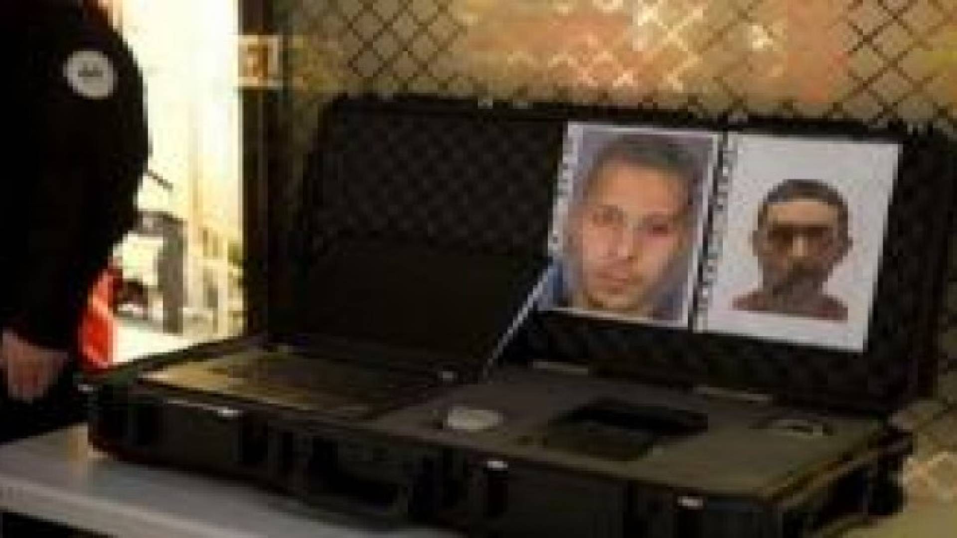 اعتداءات باريس : توقيف شقيقين وتواصل البحث عن المطلوب رقم 1