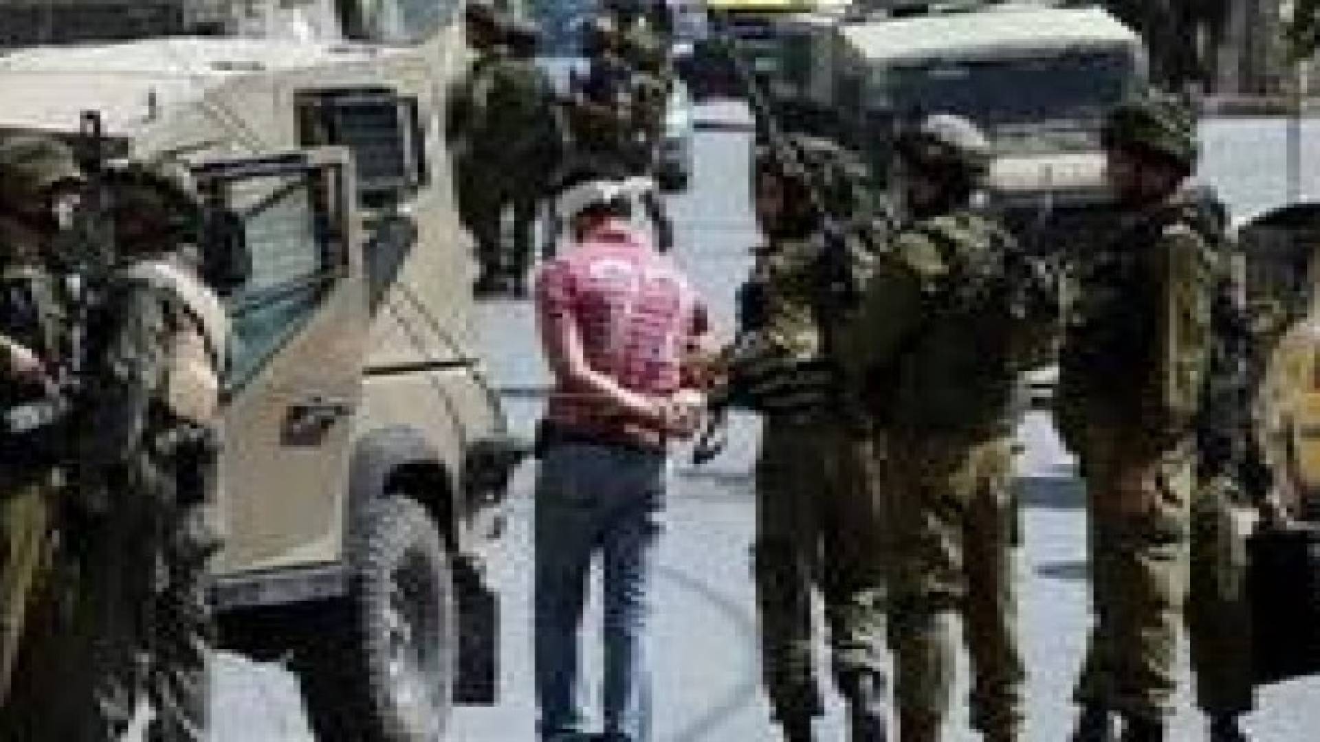 الإحتلال يعتقل 5 مواطنين من الخليل