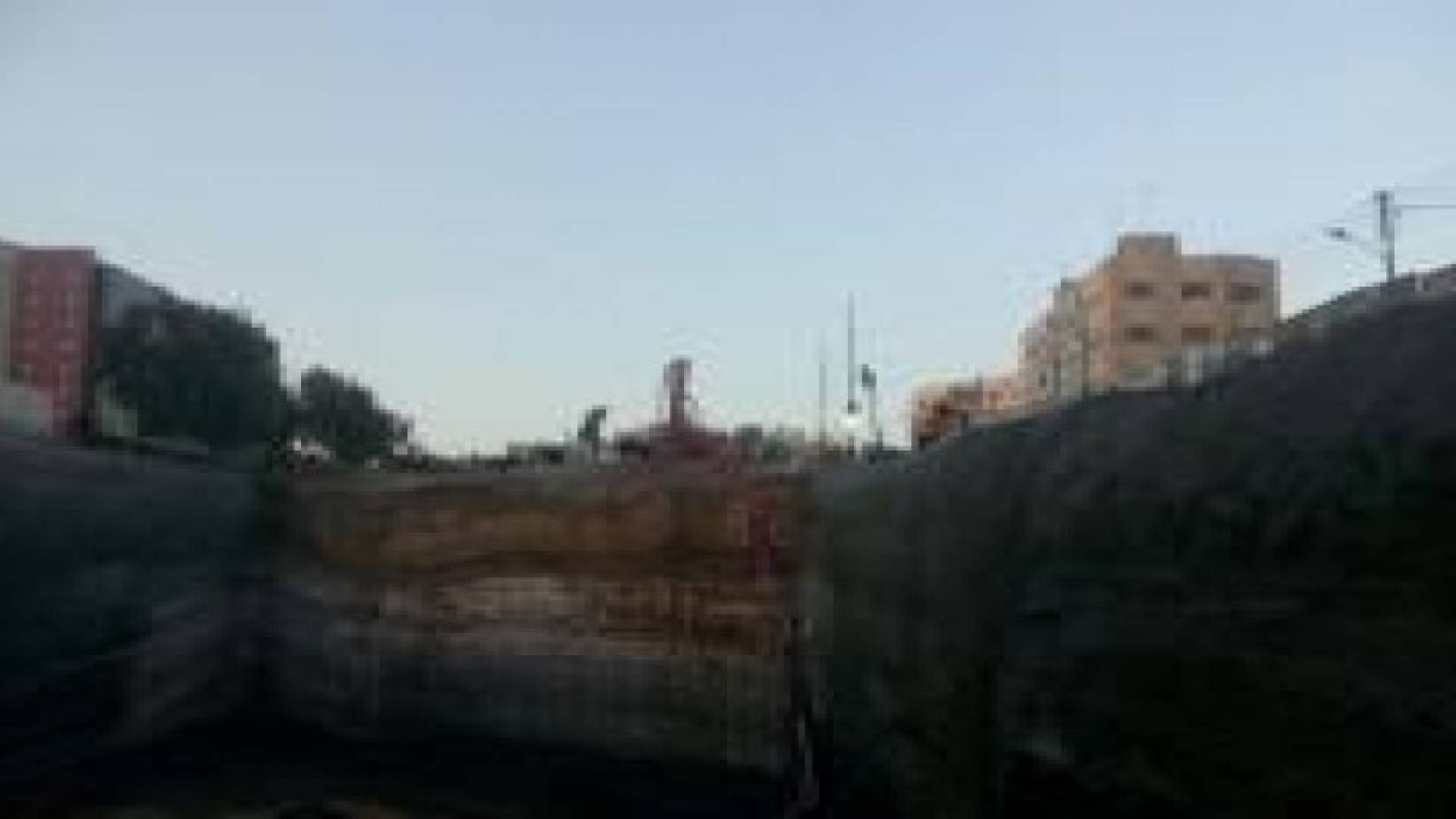 أمانة عمان تحمل مالك مشروع تجاري مسؤولية تصدعات شارع عبدالله غوشة