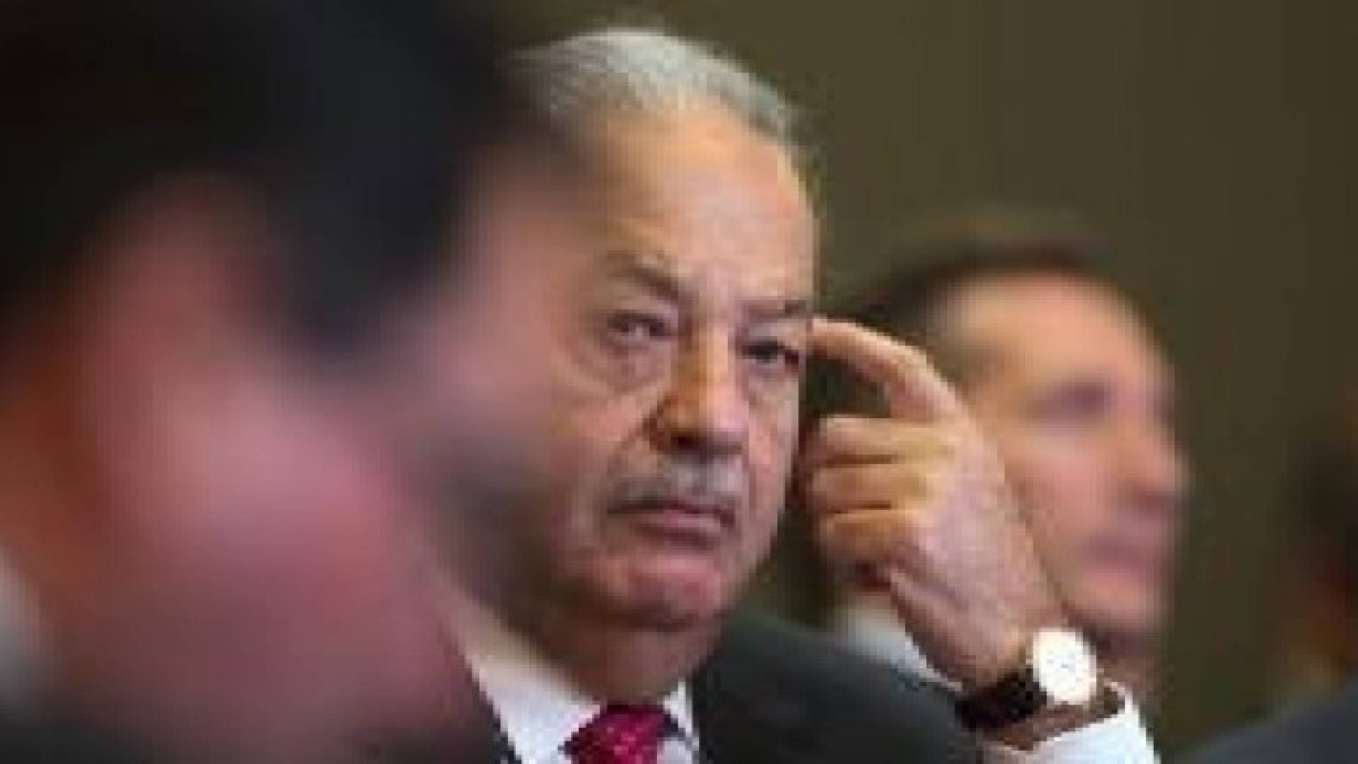 مليونير من اصل لبناني خسر  600 مليون بيوم واحد