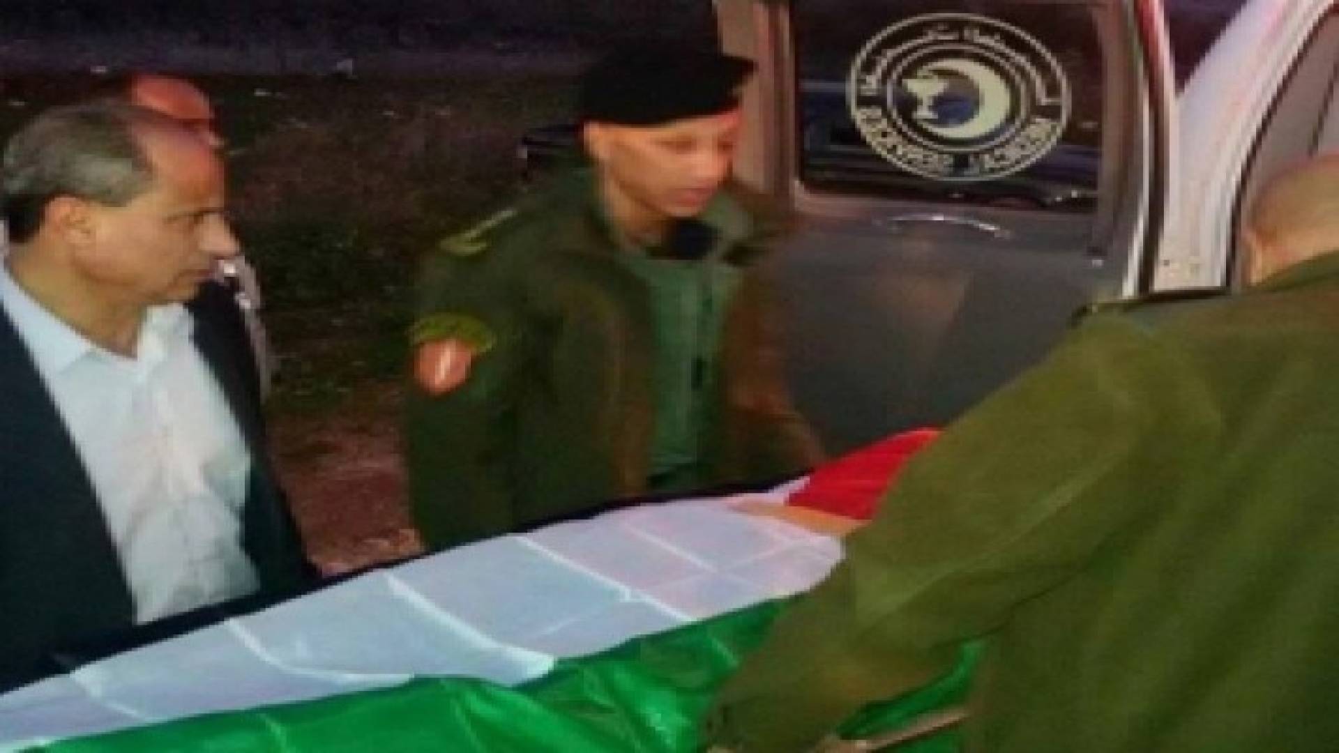 الاحتلال يسلم جثماني شهيدين بجنين