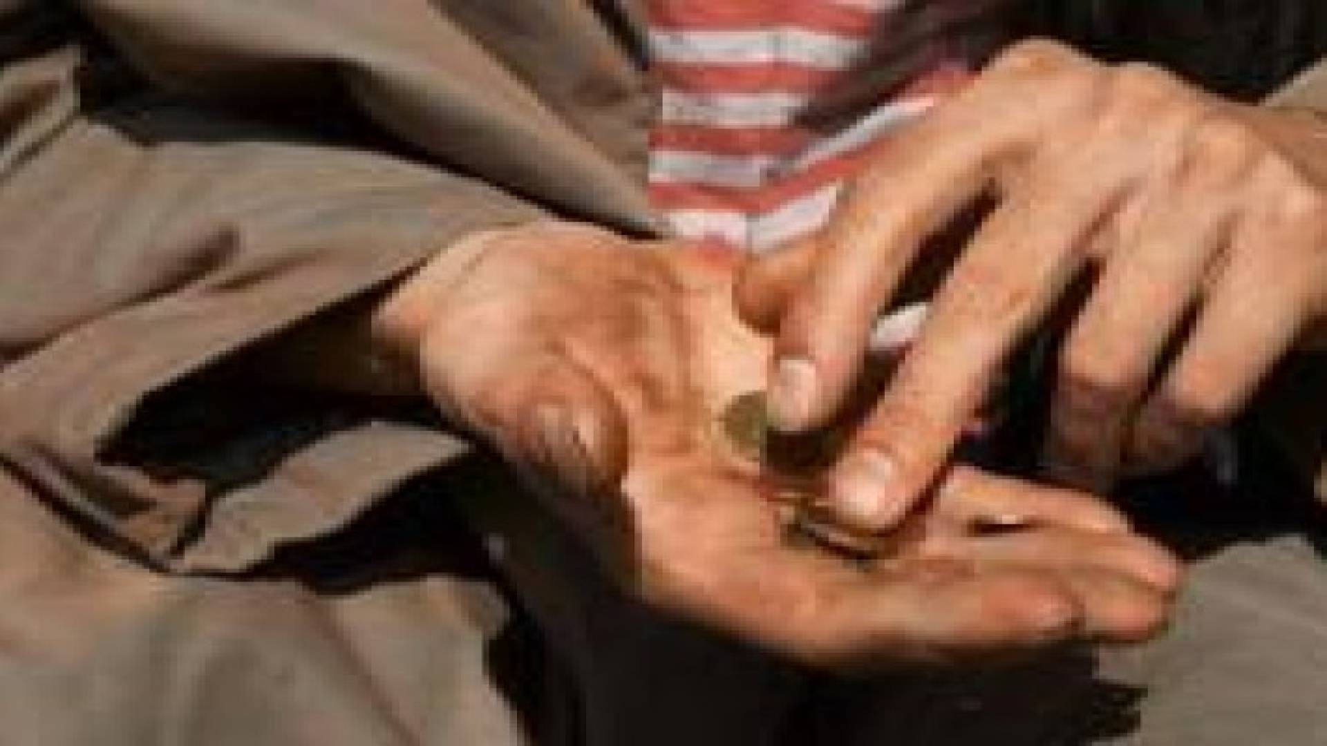 هرب من السجن فأصبح "مليونير التسول" خلال عام