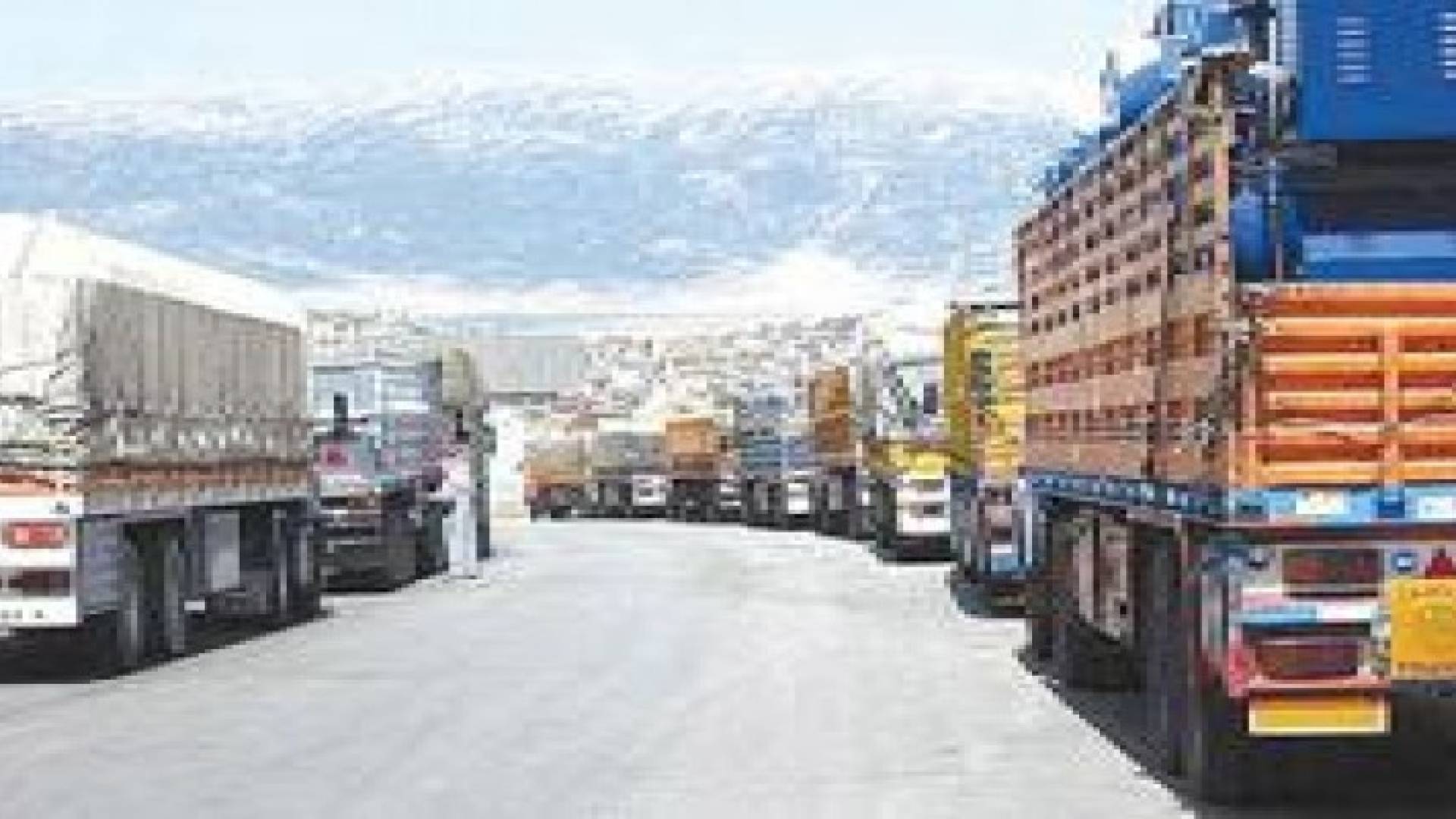 قطاع النقل يواجه تحديات مرتبطة بالاوضاع السياسية