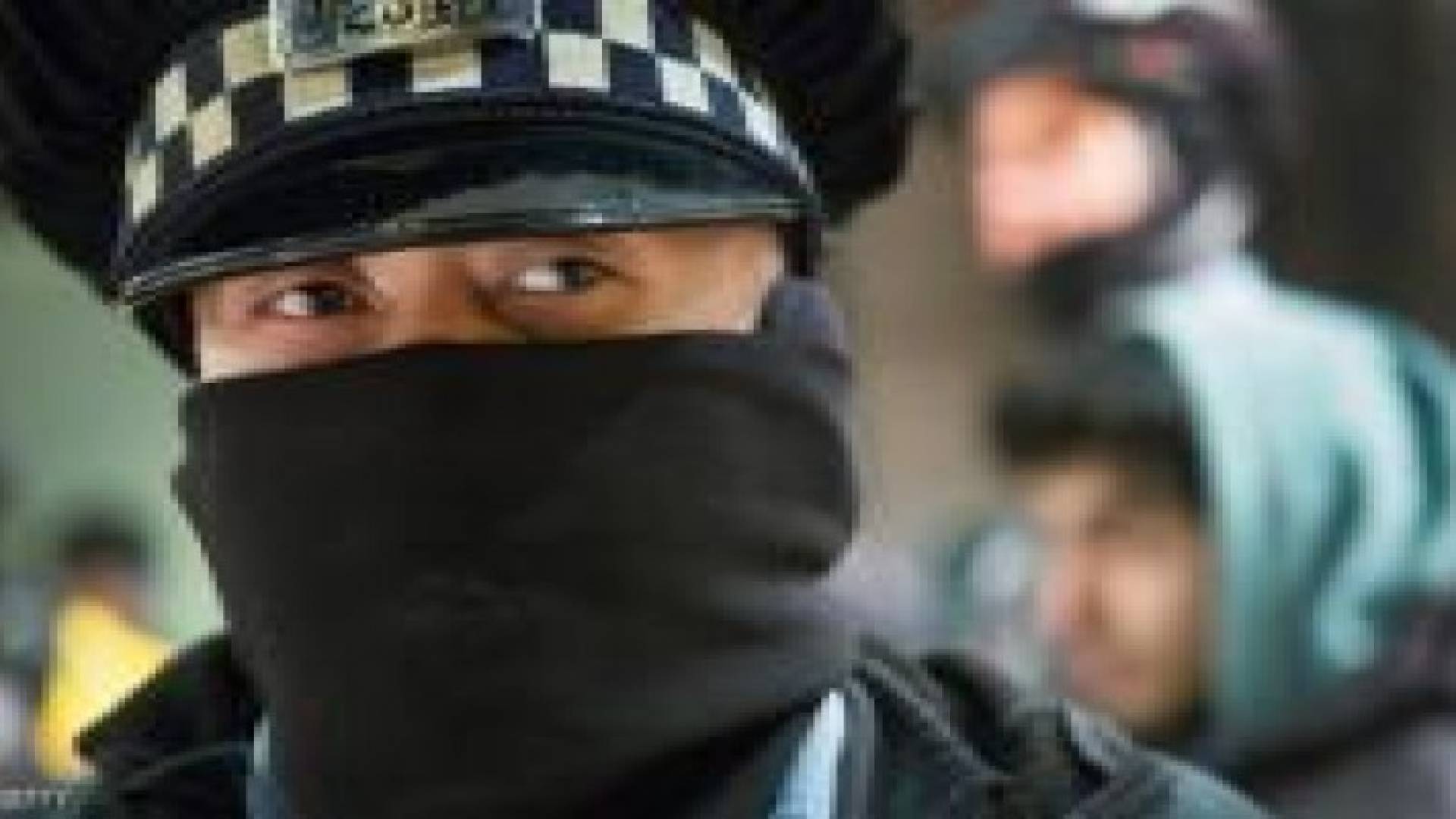 ضابط أميركي يقتل طالبا وامرأة من السود بشيكاغو