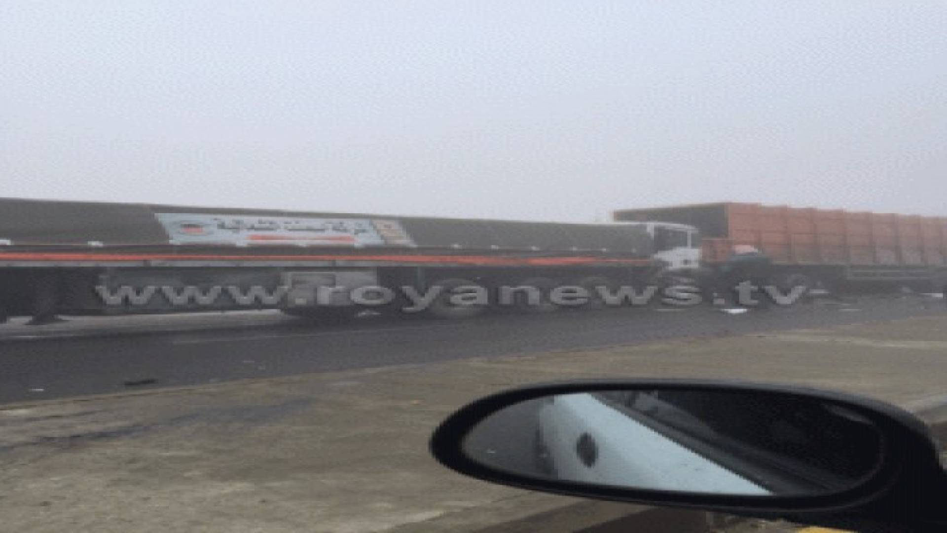 6 إصابات بتصادم تسع مركبات وثلاث تريلات شرقي عمان..صور