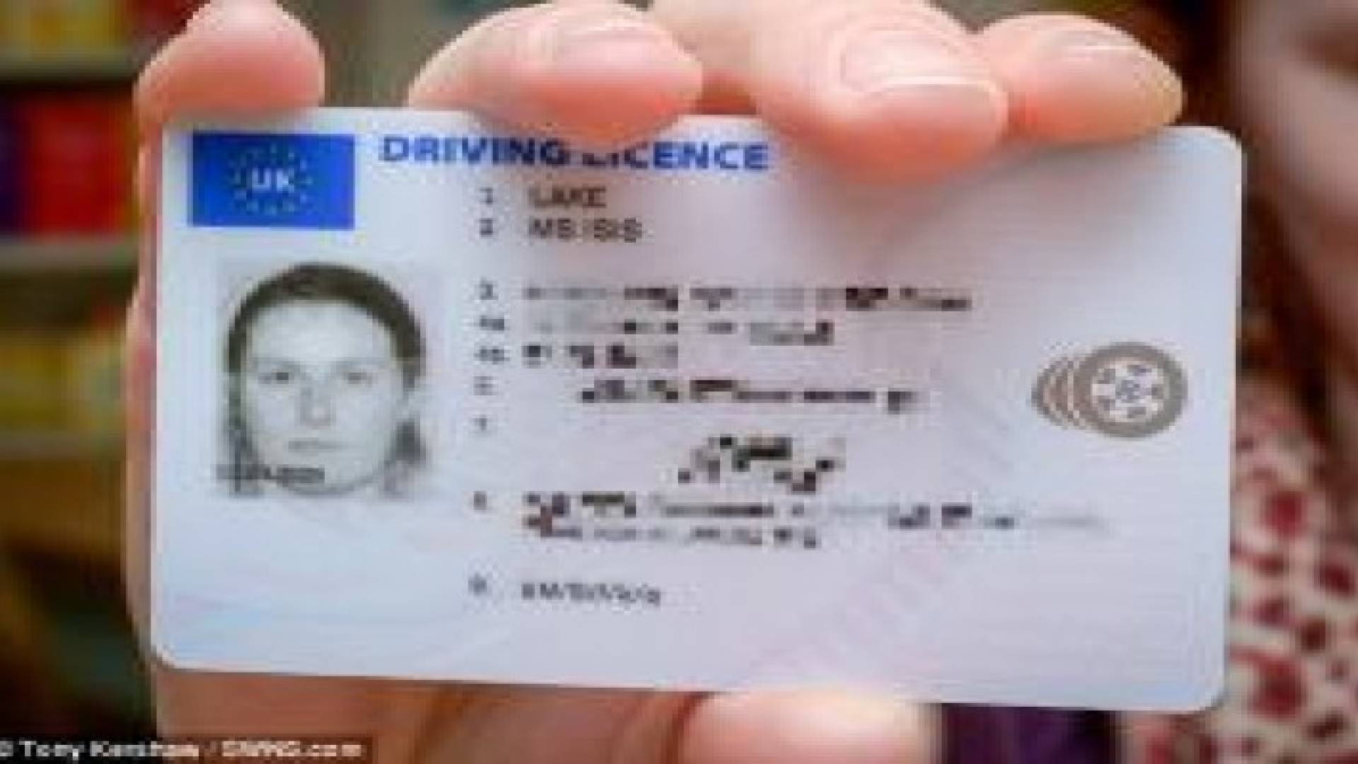 "داعش" توسط اسمها.. فمنعت من السفر