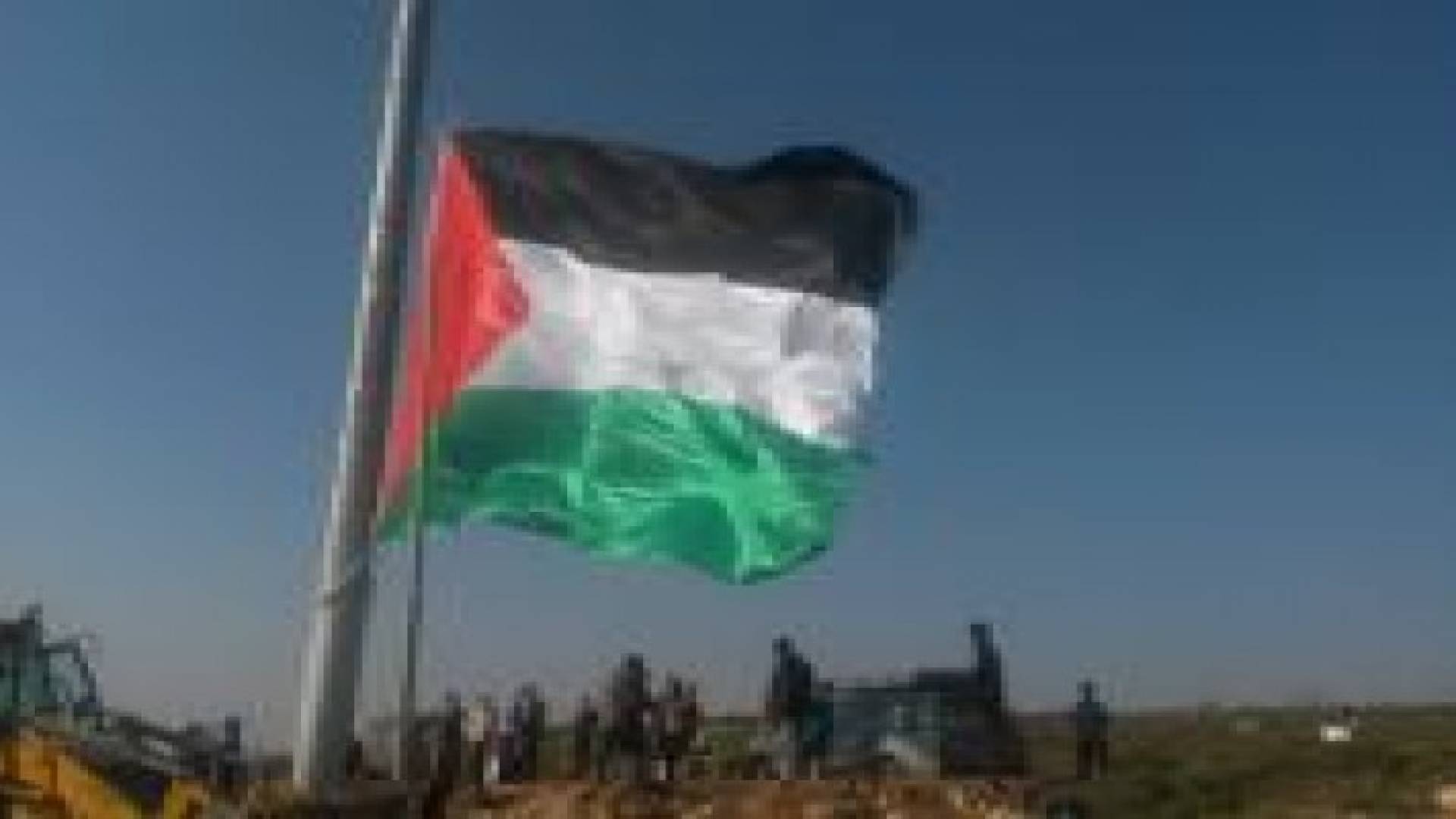 اطلاق مشروع اطول سارية علم في فلسطين