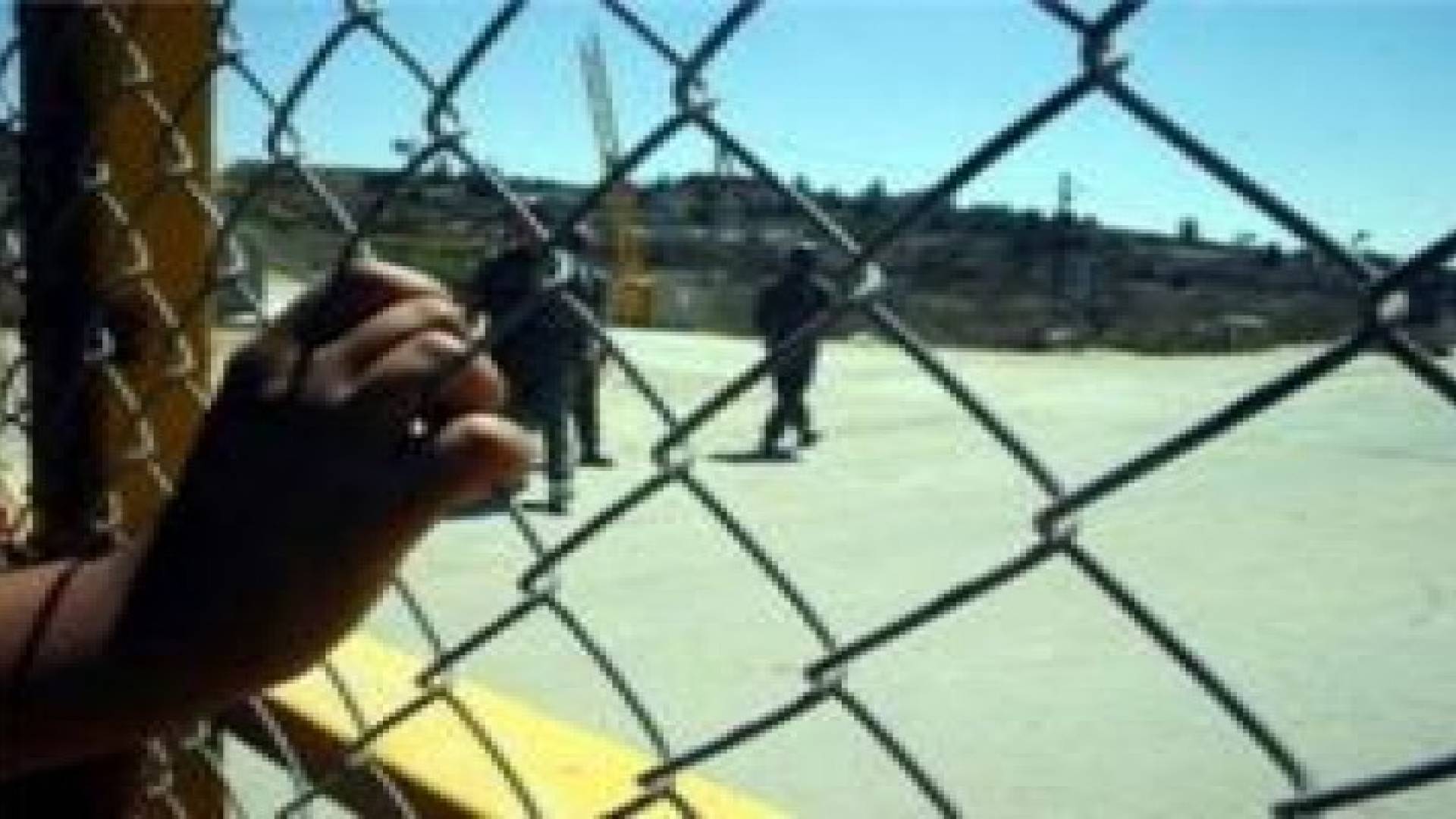 10 أسيرات فلسطينيات قاصرات في سجون الاحتلال