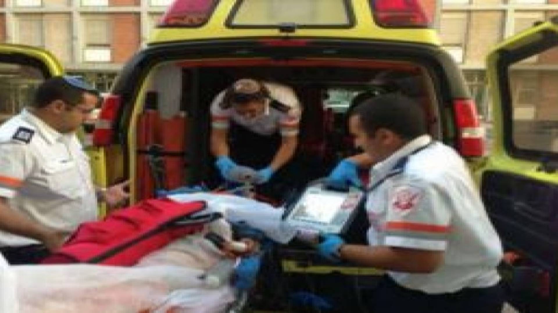 وفاة مستوطن متأثرا بجراح أصيب بها بالخليل قبل شهر