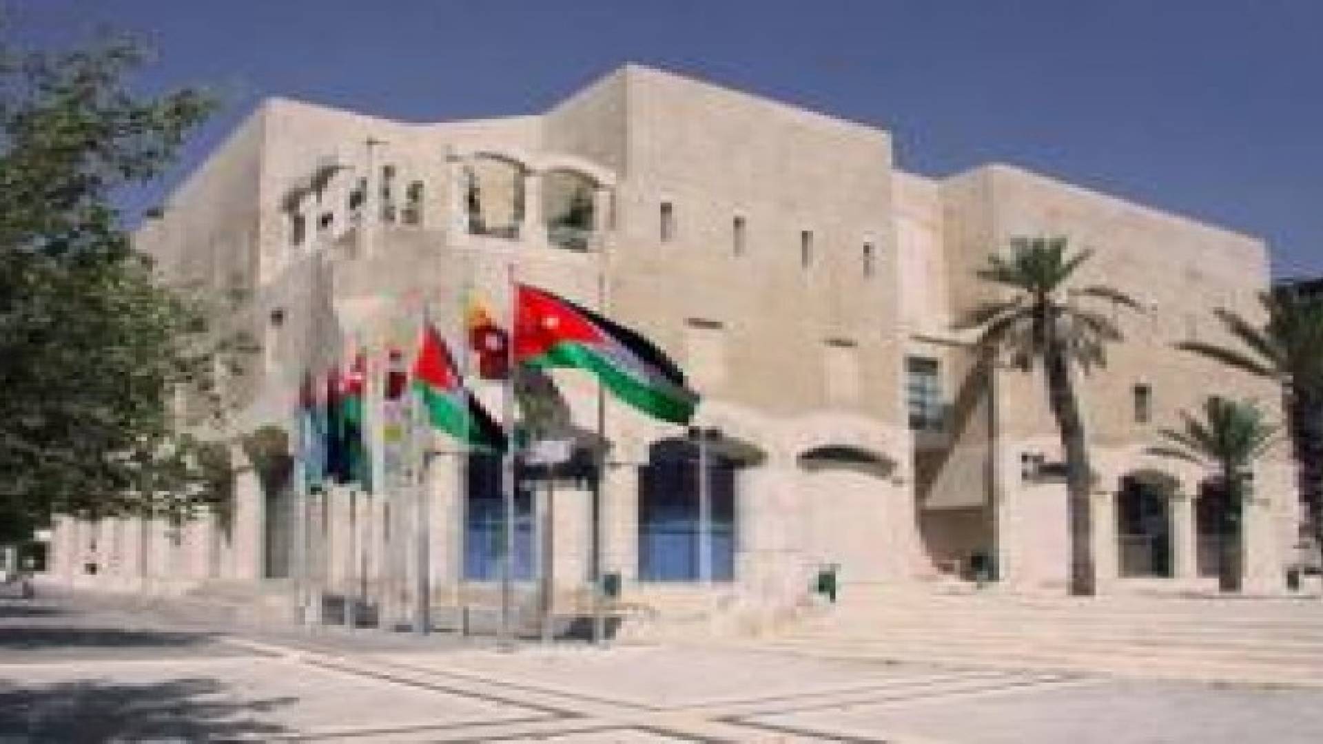 الأمانة تعلن الطوارىء القصوى اعتبارا من صباح غد