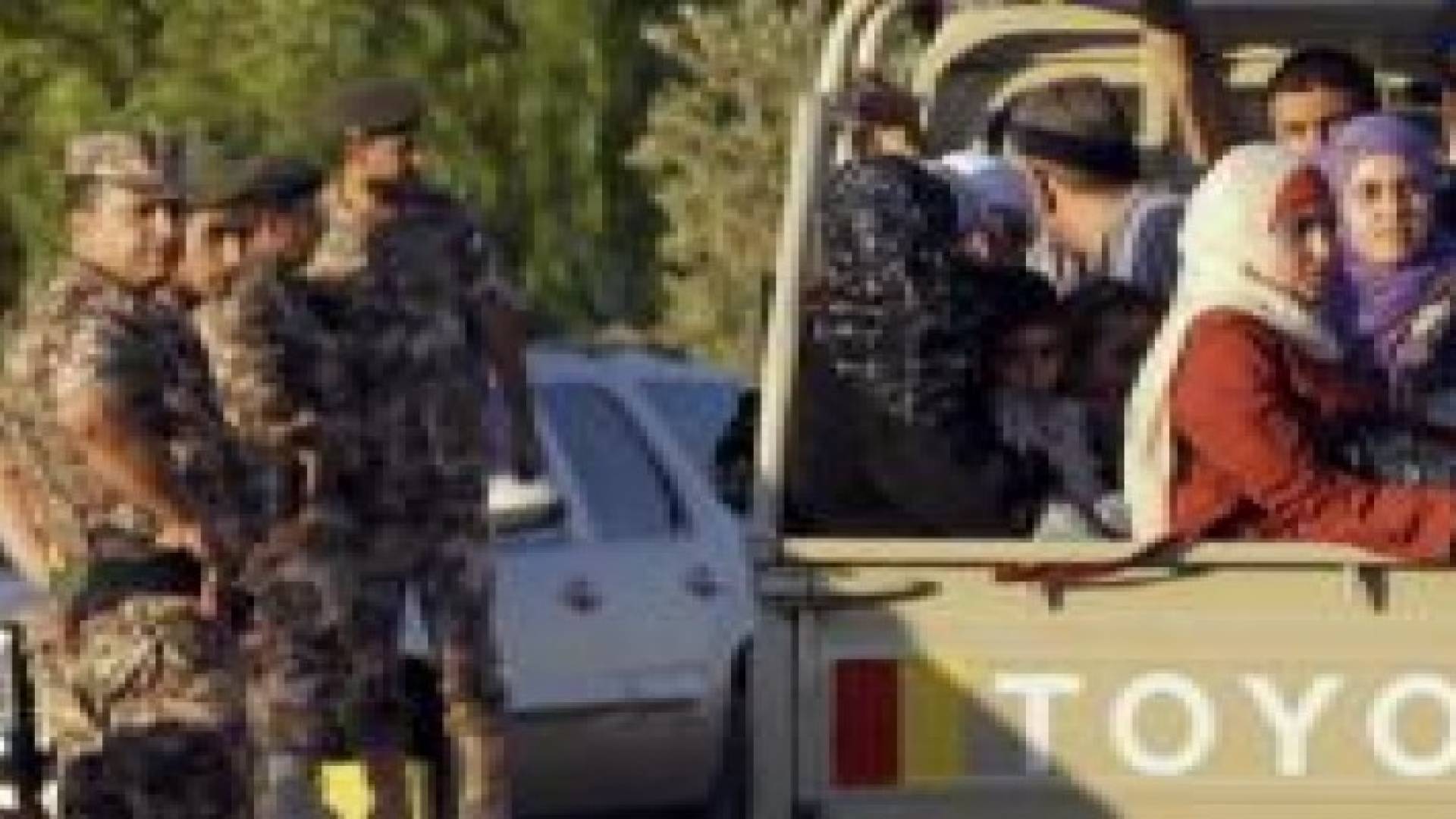 حرس الحدود تستقبل 121 لاجئا سوريا