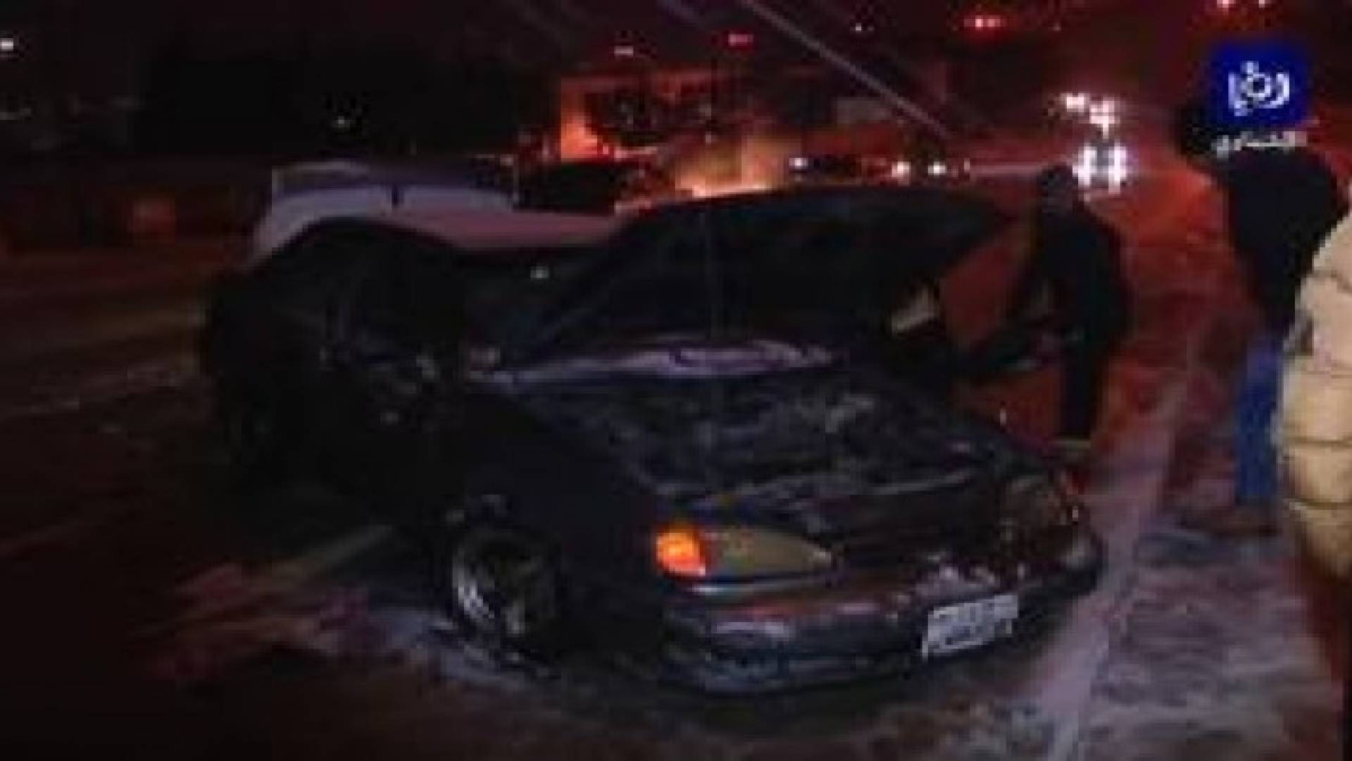 بالفيديو: انزلاقات وتعطل مركبات بسبب تساقط الثلوج في العاصمة عمان