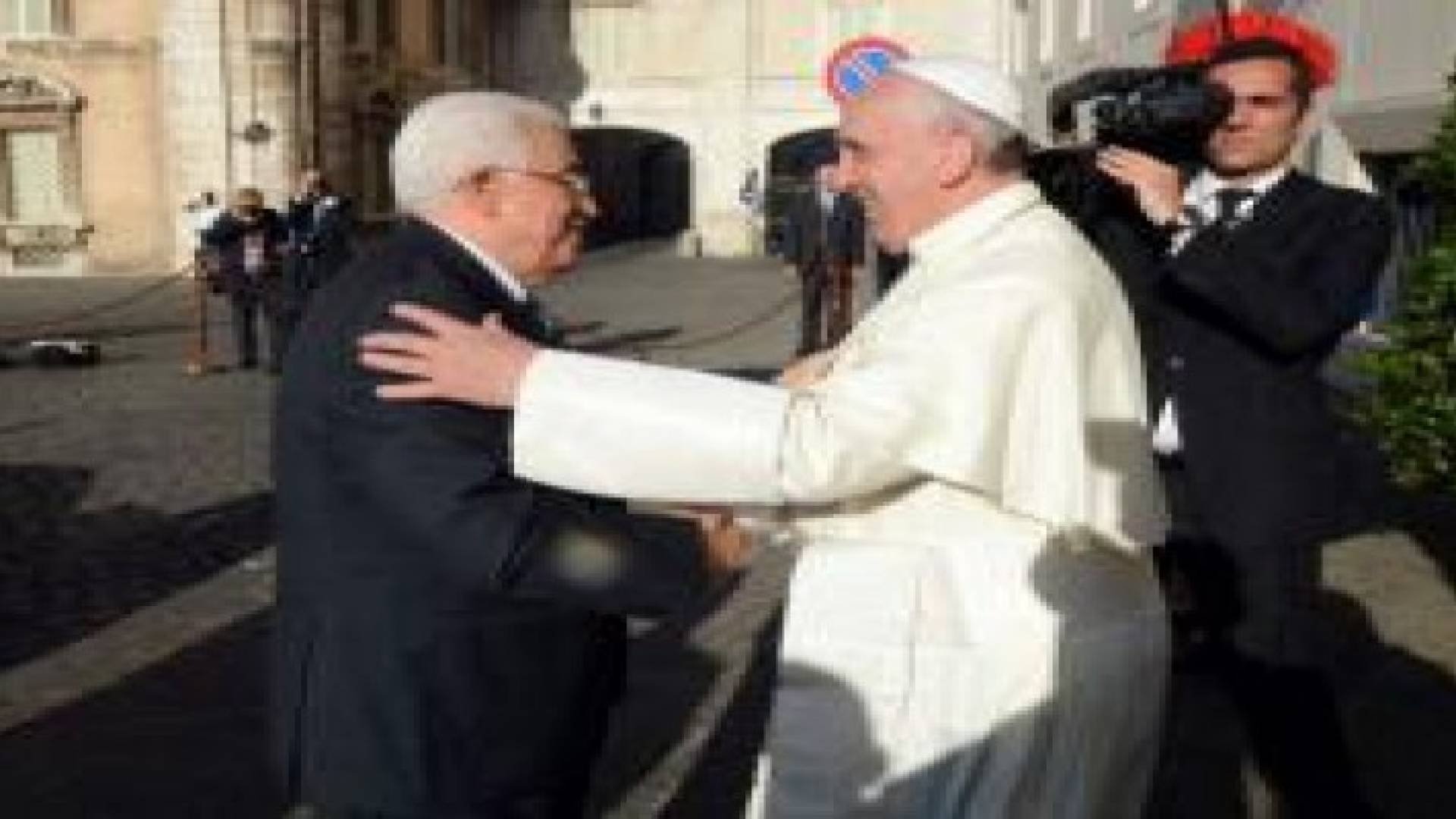 الفاتيكان يعلن رسميا الاعتراف بدولة فلسطين