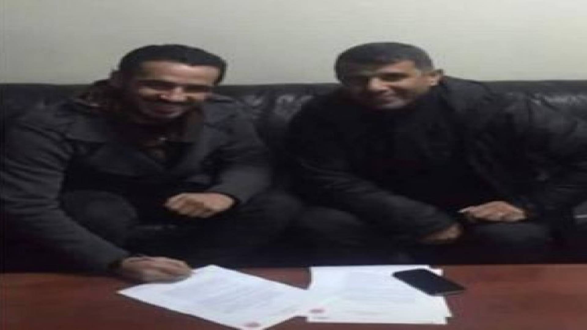 انس حجي ينتقل رسميا الى الجزيرة