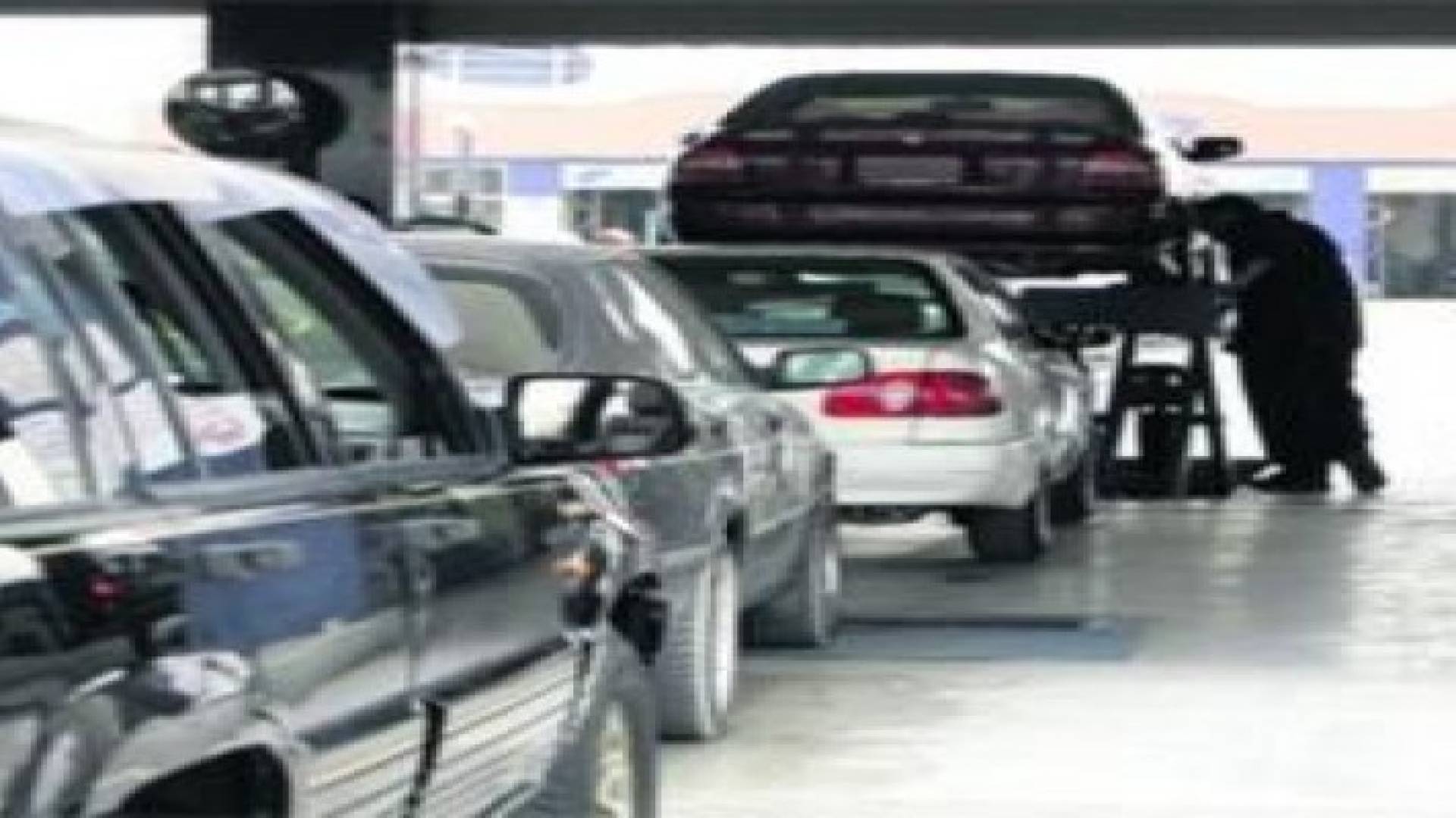 بدء سريان النظام المعدل لنظام رسوم الترخيص