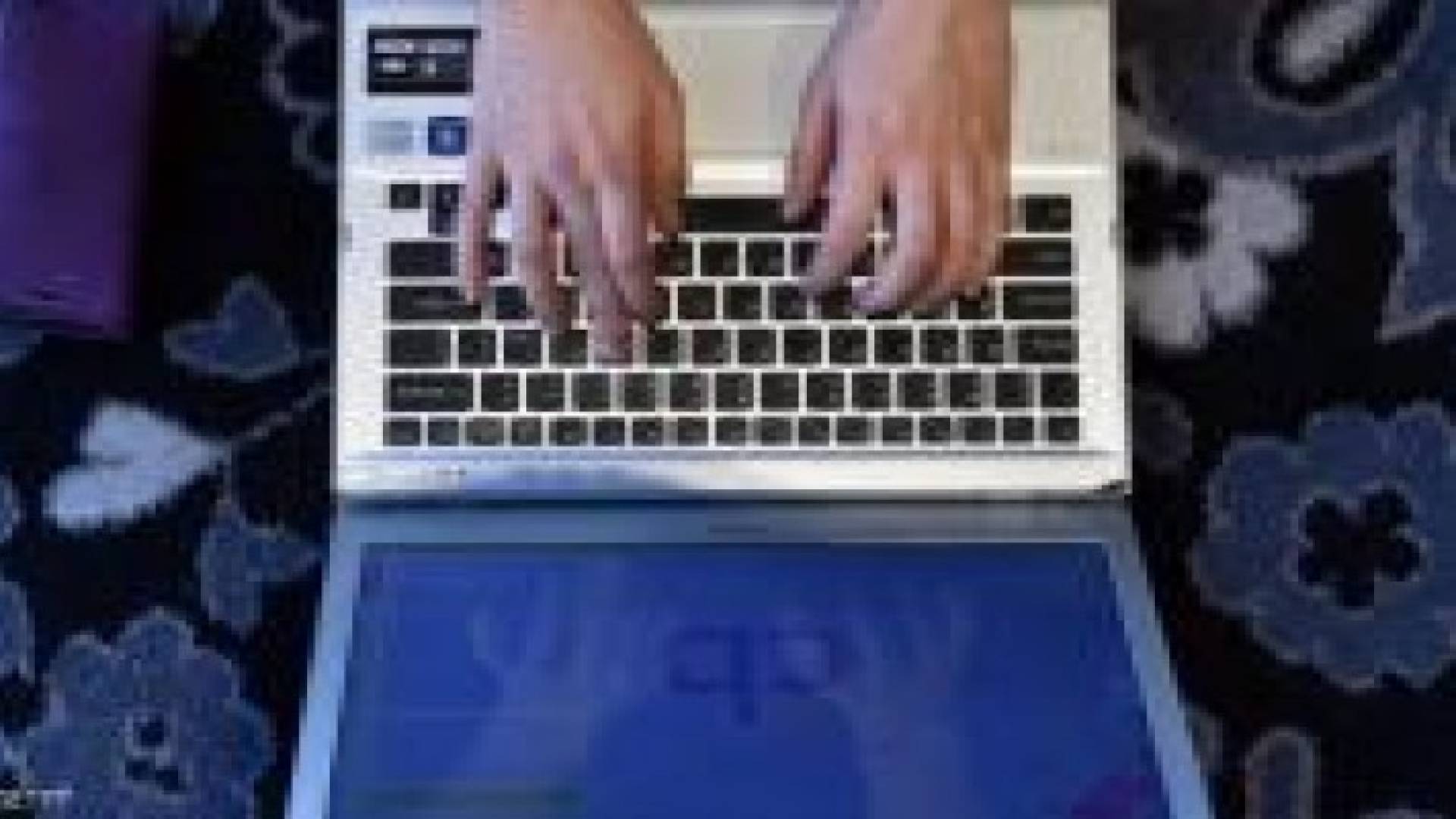 مسؤولون أميركيون يبحثون استخدام "المتشددين" للإنترنت