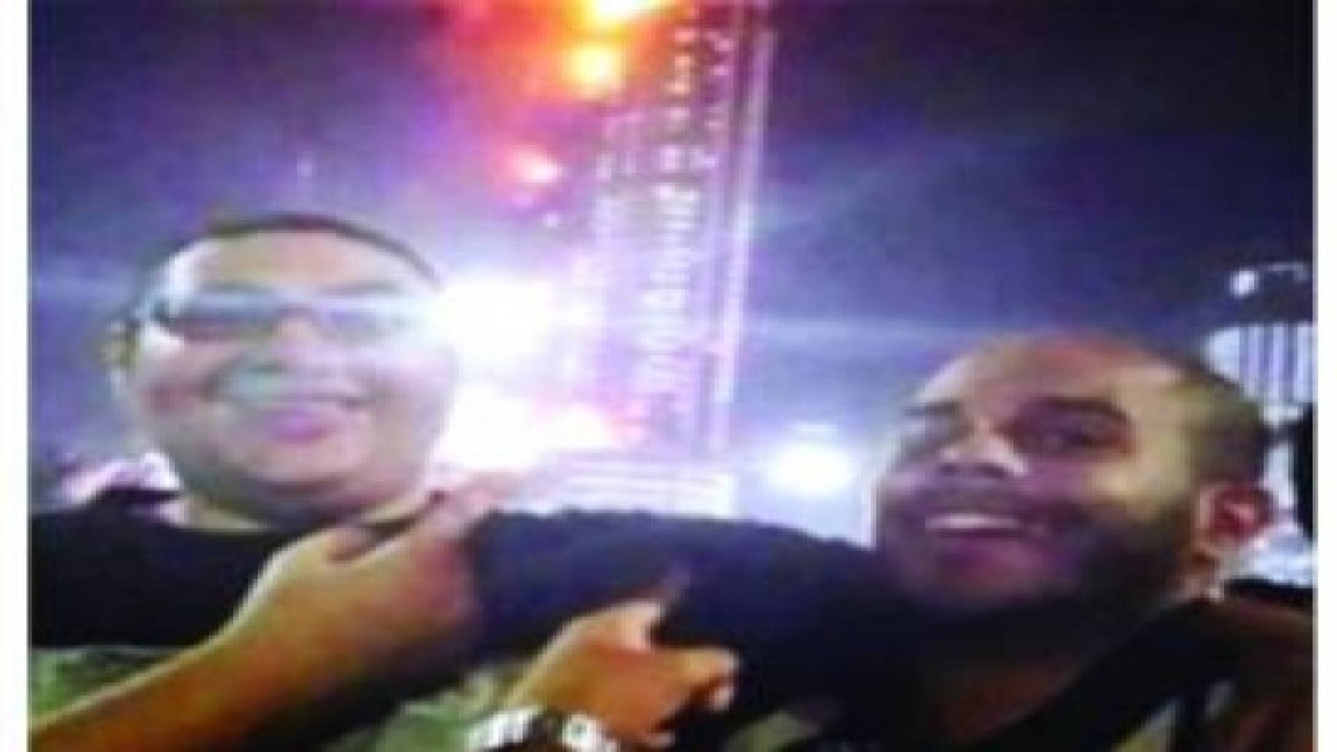 القبض على شابين التقطا سيلفي وخلفهما فندق العنوان في دبي