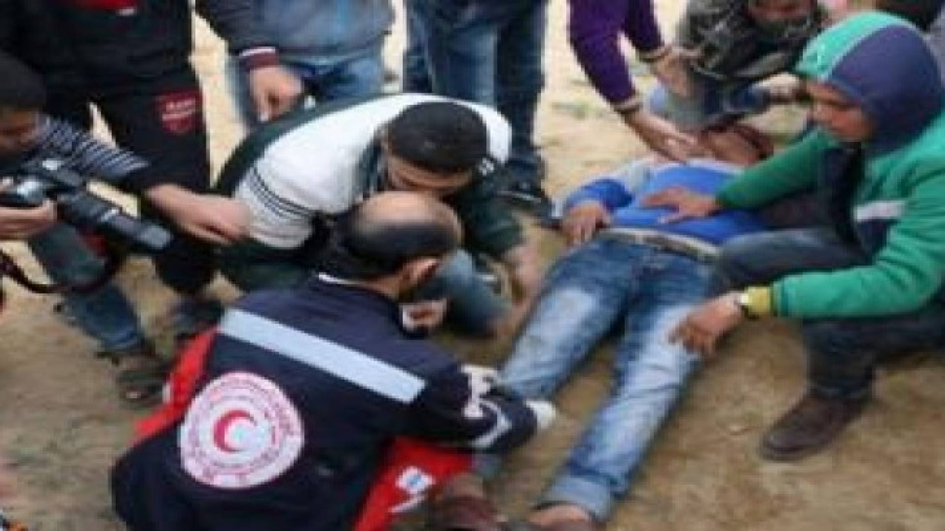 إصابة 14 مواطنا برصاص الاحتلال في غزة