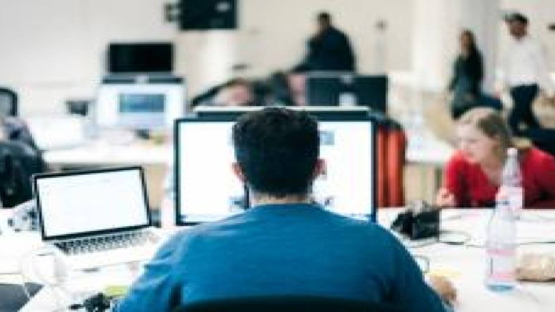 ألمانيا: العمل 8 ساعات أصبح من الماضي