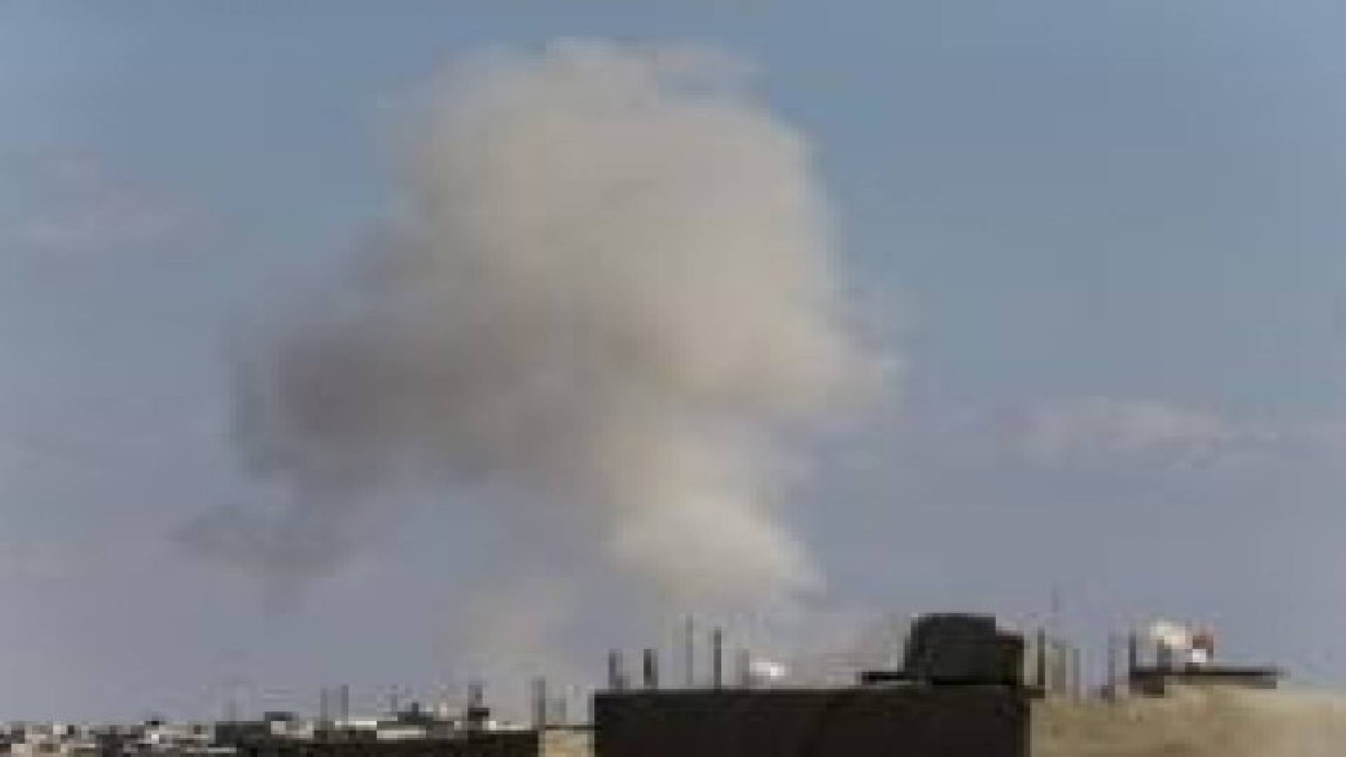 ليبيا : قصف محطة الكهرباء الرئيسية في بنغازي