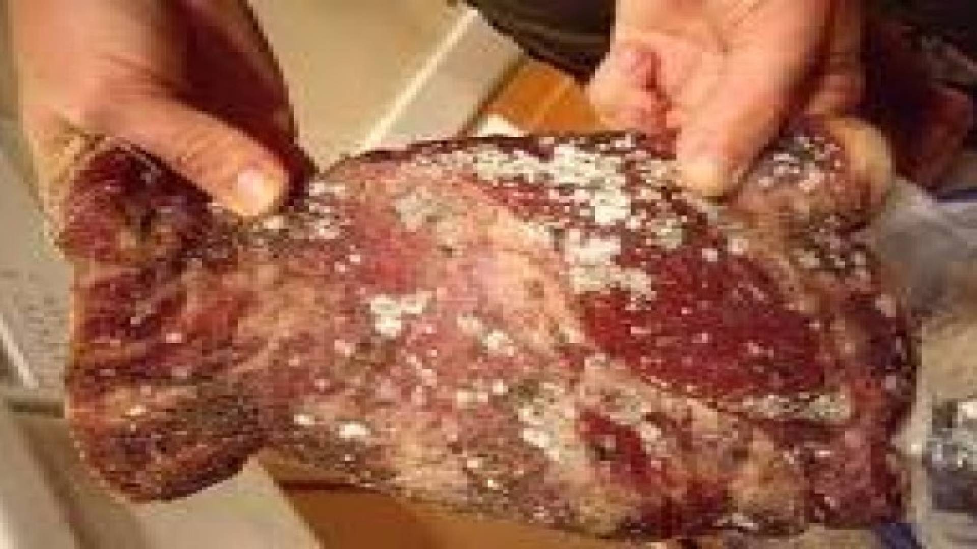 "الأمانة" تتلف ألف طن لحوم