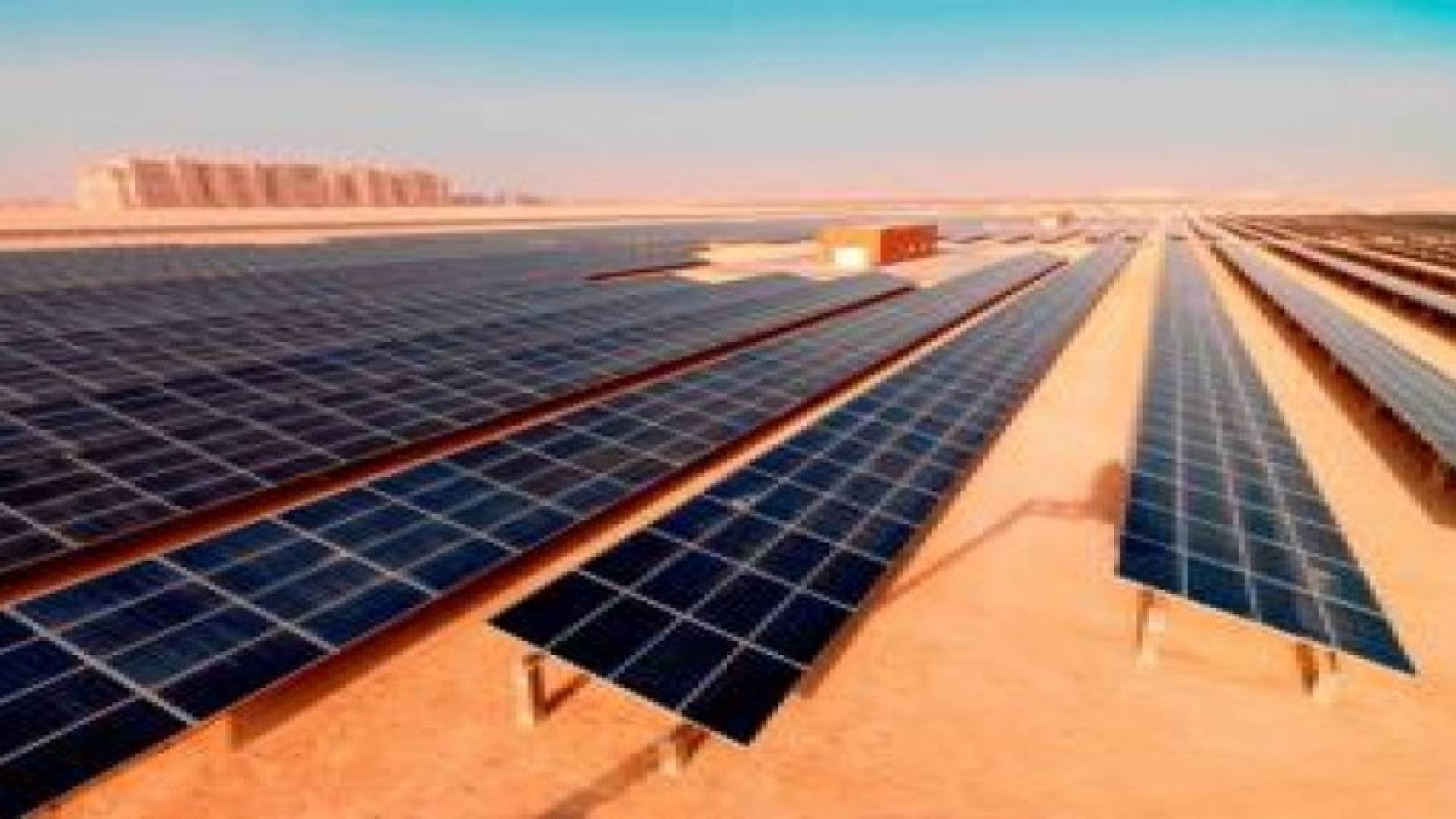 اتفاقية لإنشاء محطة توليد كهرباء من الطاقة الشمسية في شفا بدران