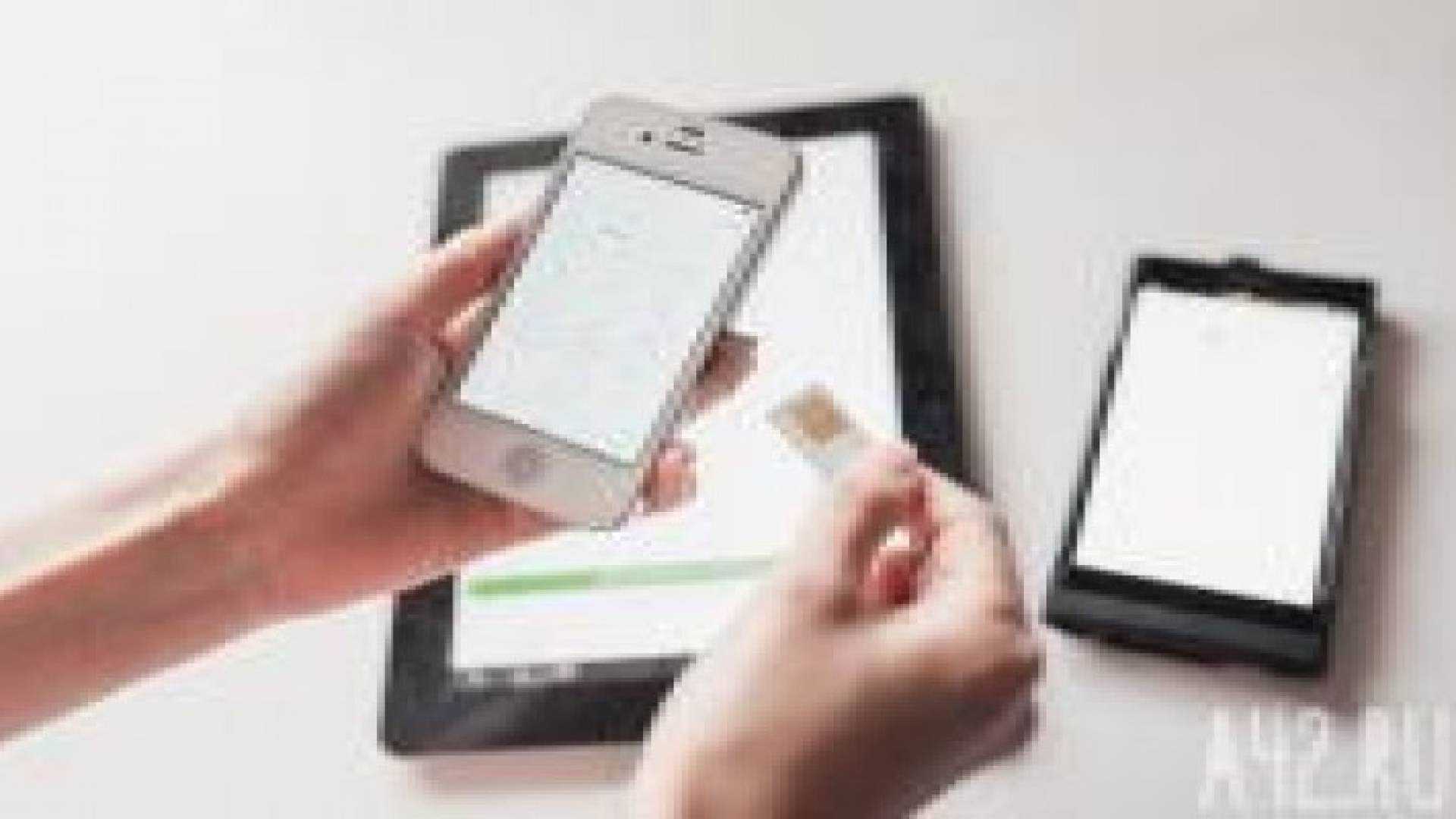 اليابان تخترع هاتفا ذكيا بمقدوره كشف مرض السرطان بناء على تنفس الإنسان