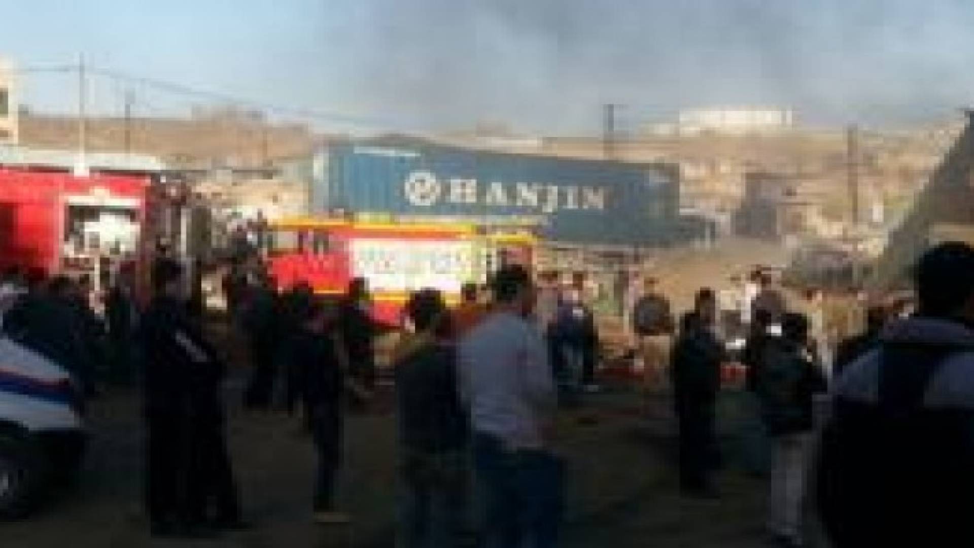 بالصور : حريق صهريج لنقل النفط في ابو علندا .. تفاصيل