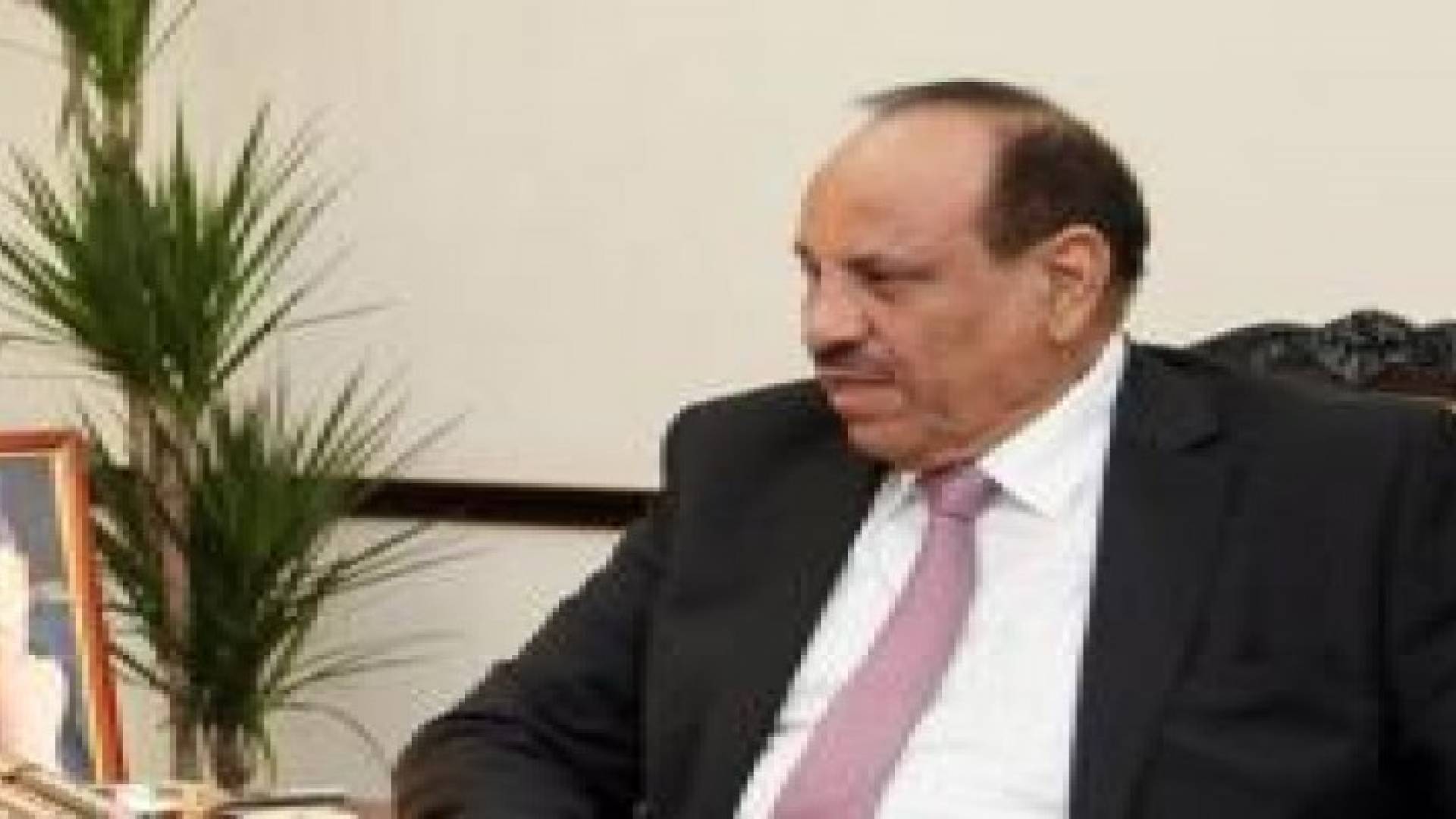 وزير الداخلية يفتتح مستودعات ومخيطة قوات الدرك