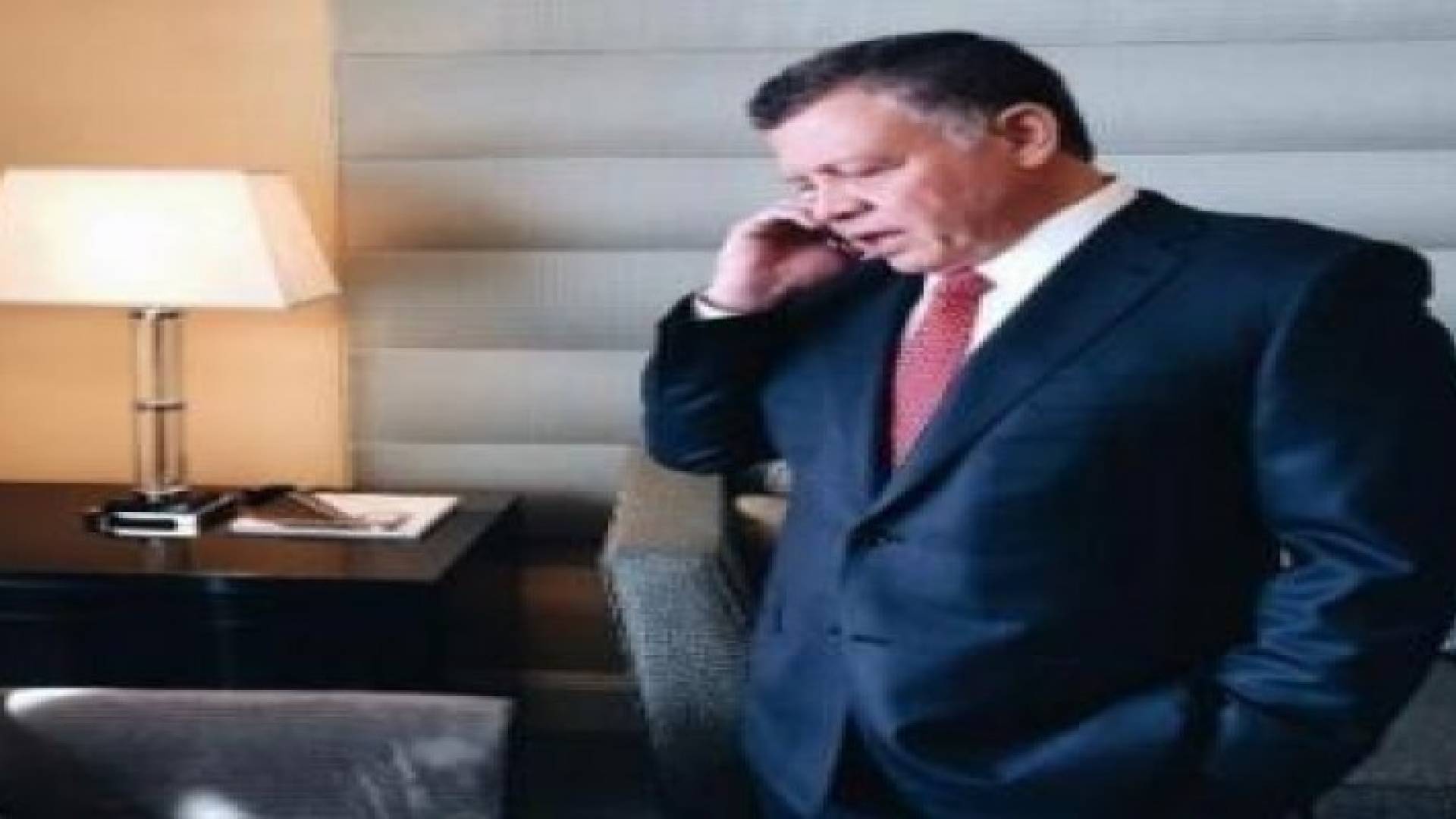 الملك والرئيس الروسي يبحثان خلال اتصال هاتفي الأوضاع في المنطقة