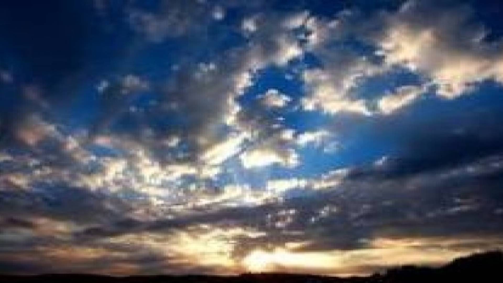 الجمعة: انخفاض قليل على درجات الحرارة وأجواء باردة