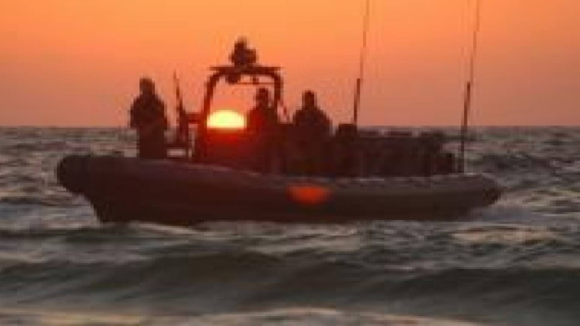 إطلاق نار كثيف تجاه قوارب الصيادين ببحر خانيونس