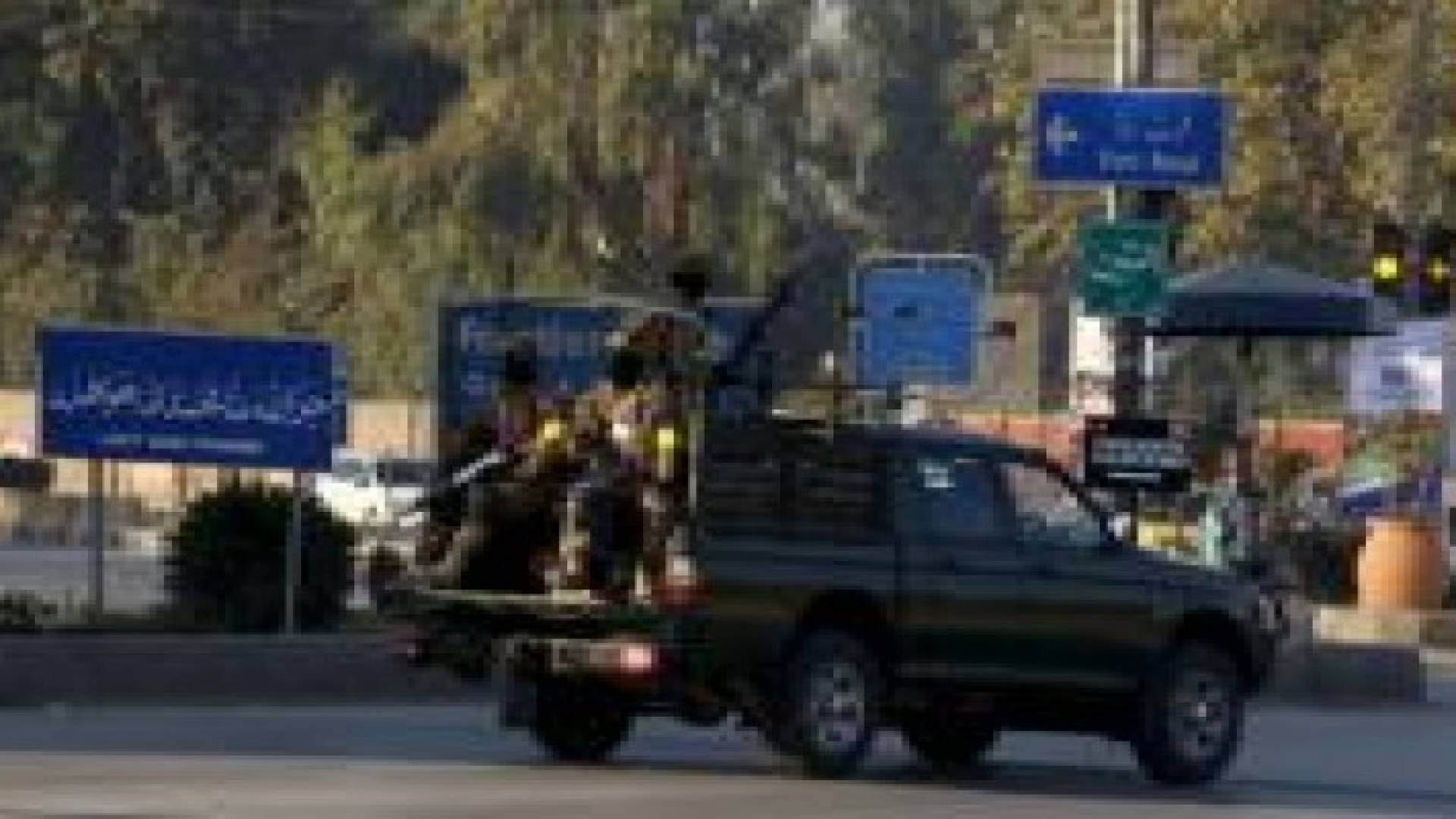 مقتل 5 أشخاص بتفجير انتحاري شمال غرب باكستان