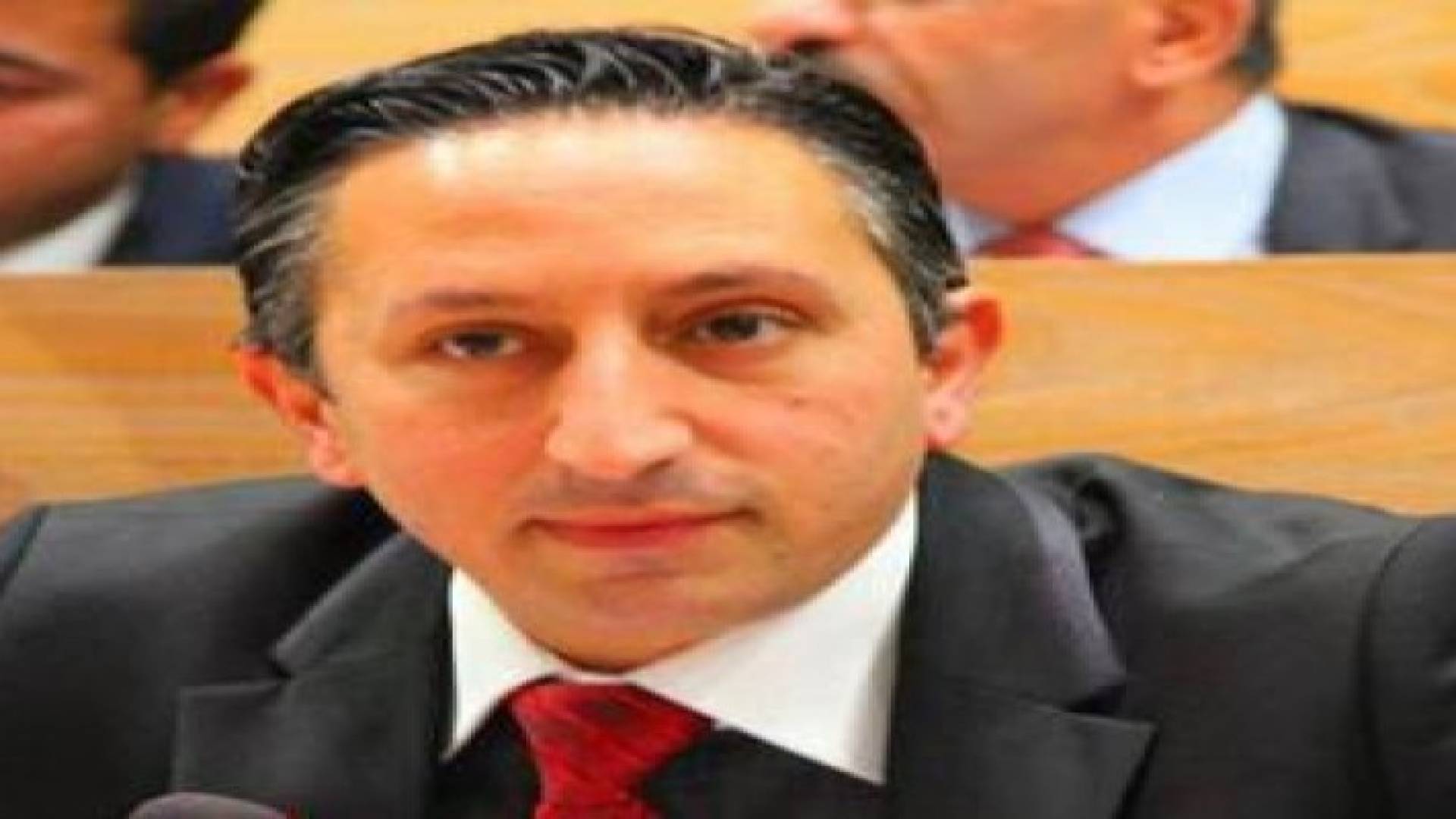 النائب أبو رمان : يجب أن لا يقل الحد الأدنى للأجور عن 280 دينارا