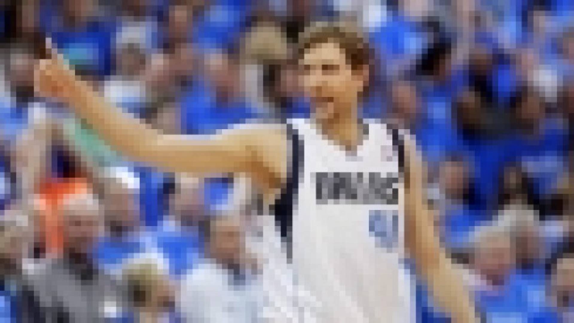 نوفيتشكي يقود دالاس للفوز على بوسطن سيلتيكس