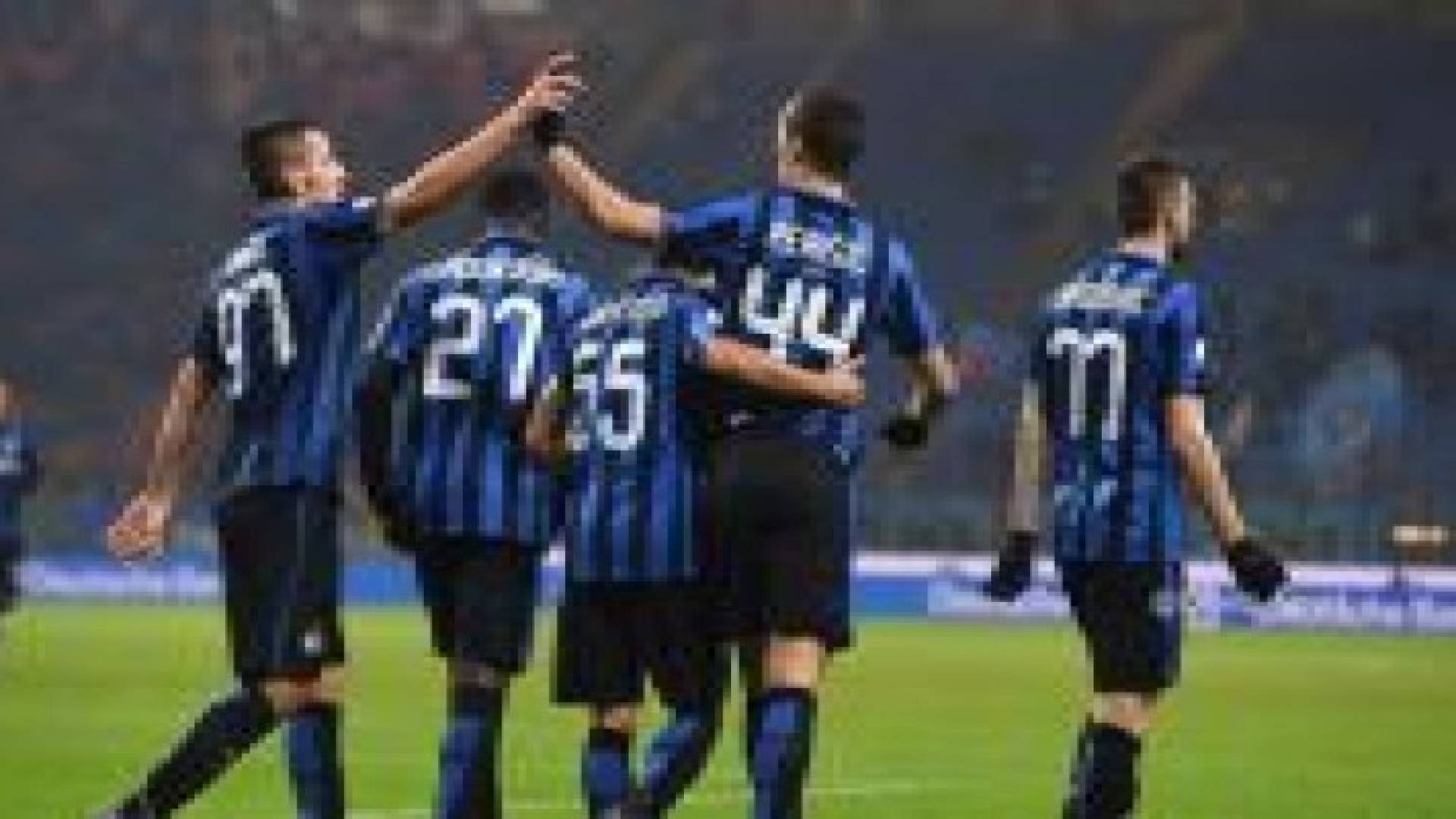 إنتر ميلانو يتأهل لنصف نهائي كأس إيطاليا على حساب نابولي