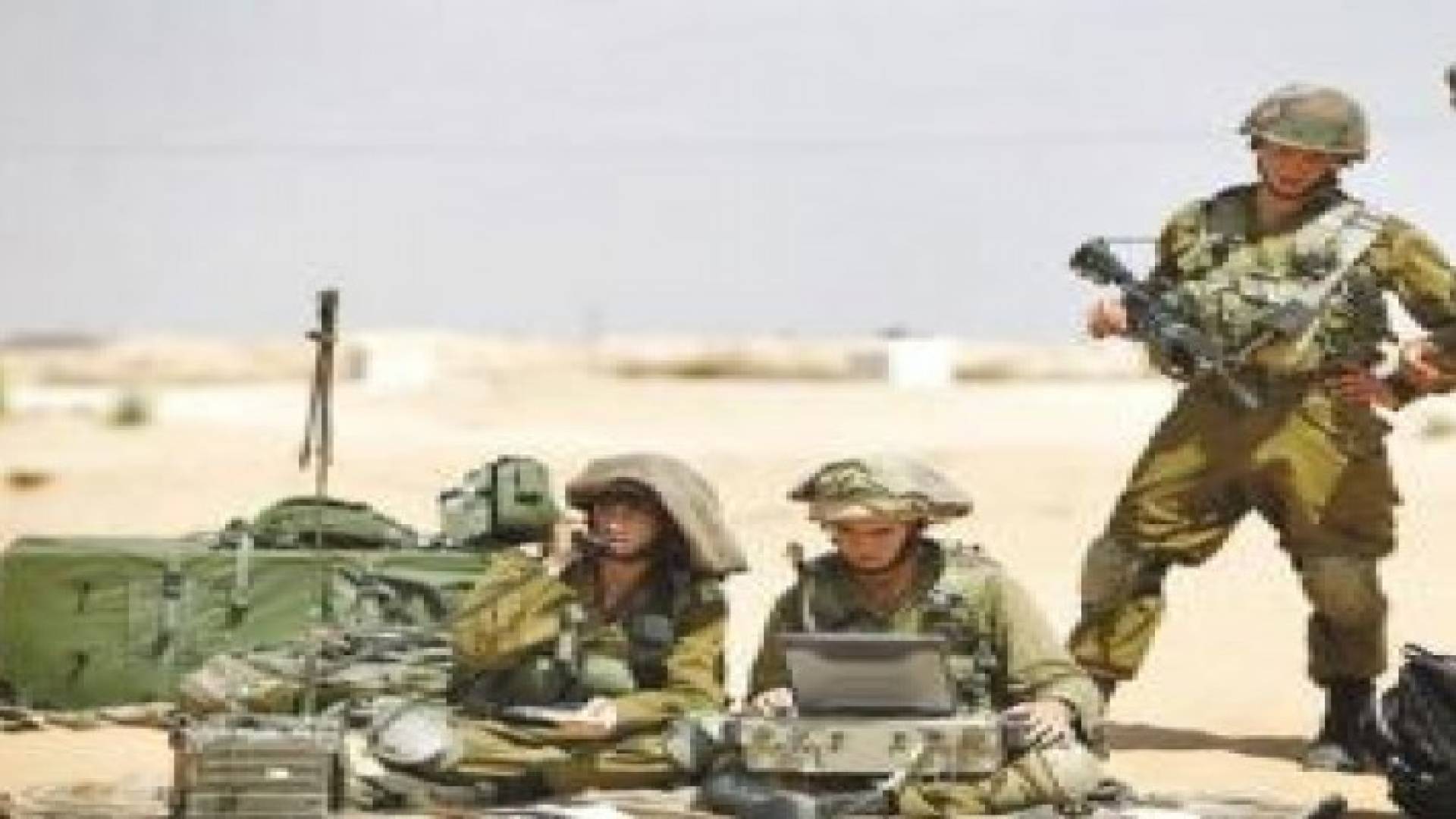 جيش الإحتلال يتدرب على احتلال مخيم للاجئين