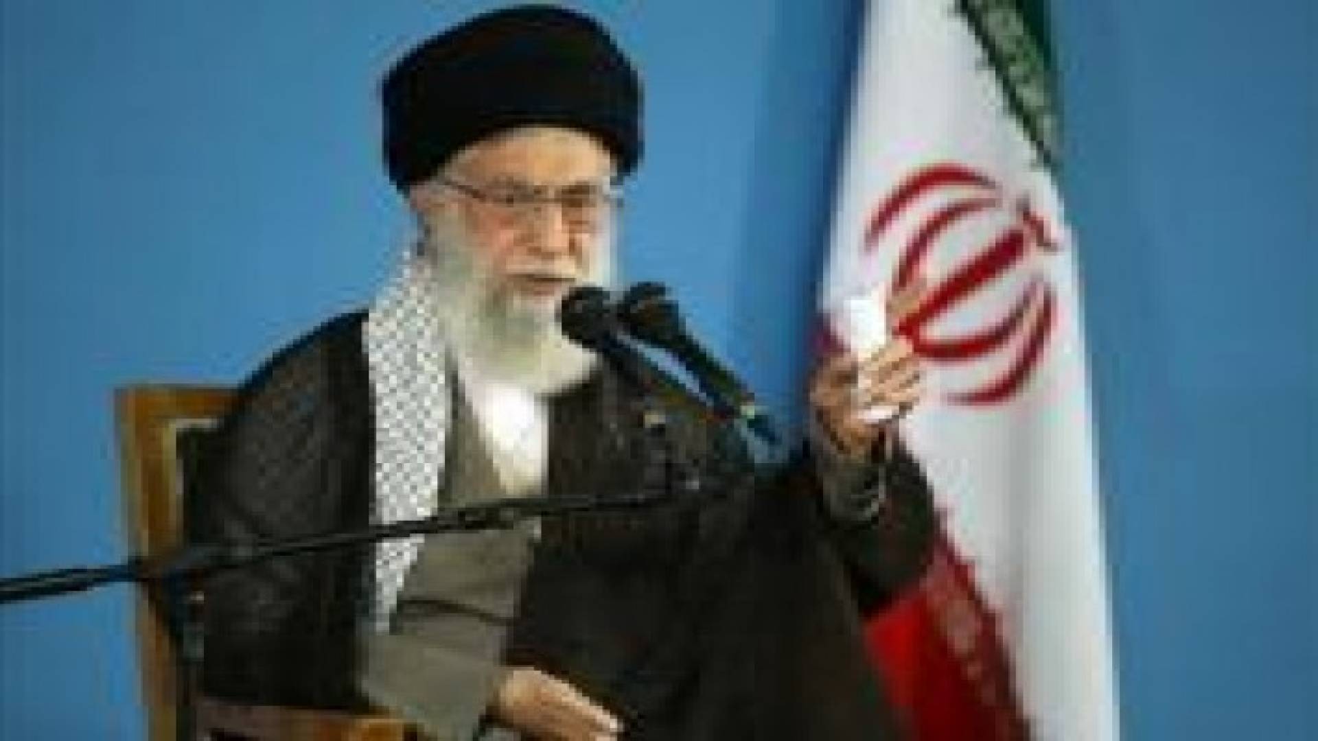 خامنئي : الإعتداء على سفارة السعودية أضر بإيران